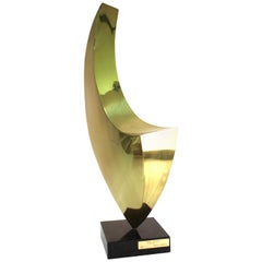 Sasa Ulbricht Modern Abstract Metal Sculpture Titled
Felicity
Sasa Ulbricht Modern Abstract Metal Sculpture Titled
Felicity