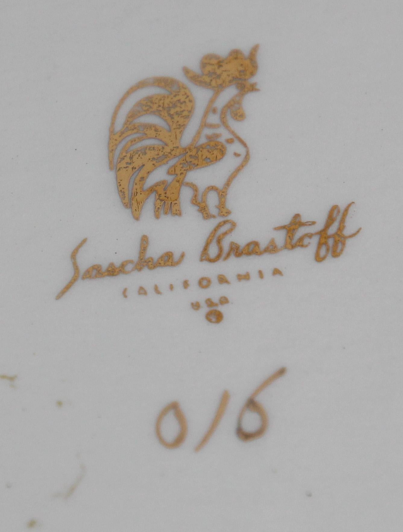 20th Century Sascha Brastoff Vintage Ceramic Peacock Cigar Ashtray Made in California, USA