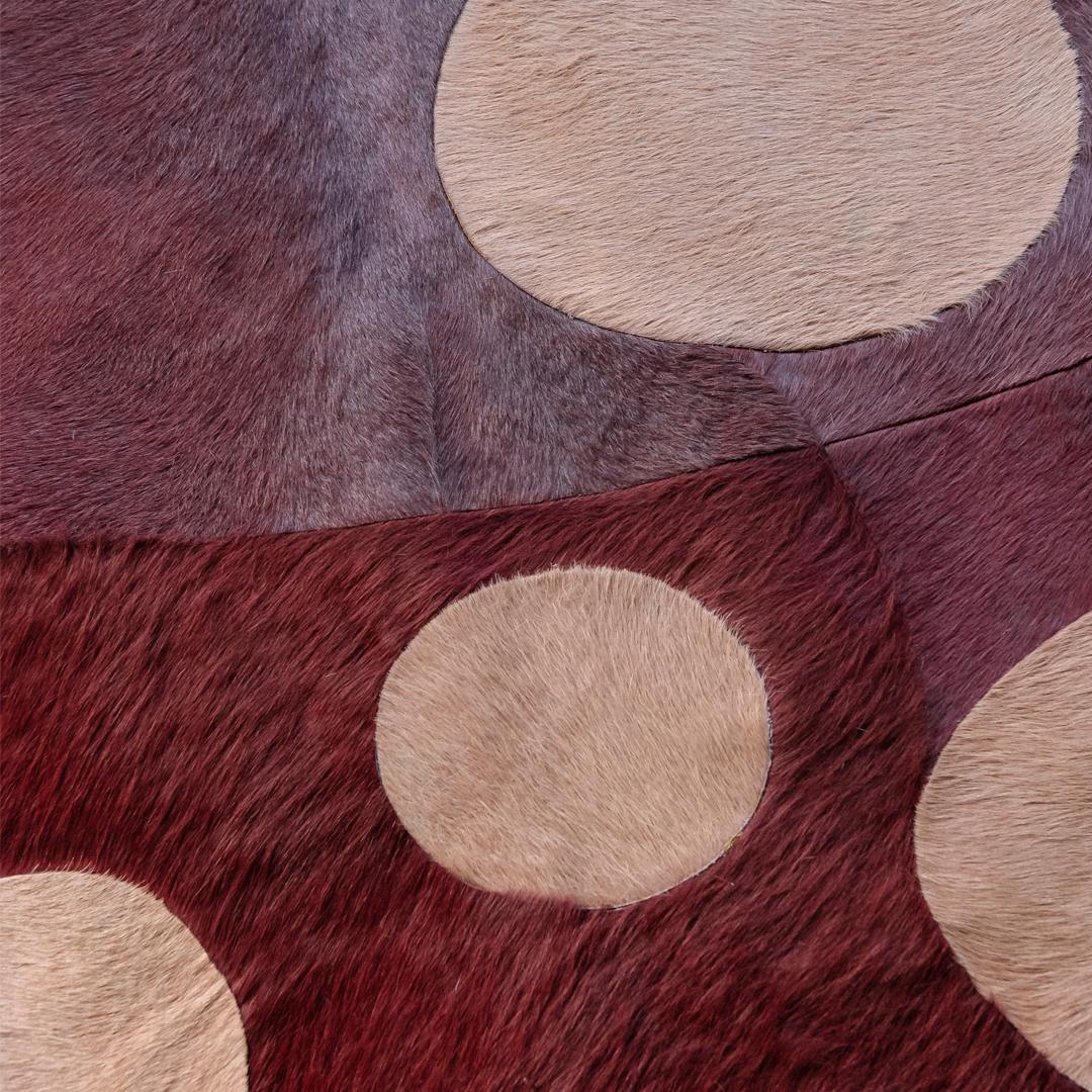 Sasha Bikoff X Art Hide Anpassbarer Funghi-Teppich aus Rindsleder mit rotem Pilz und Pilz XXL im Angebot 4