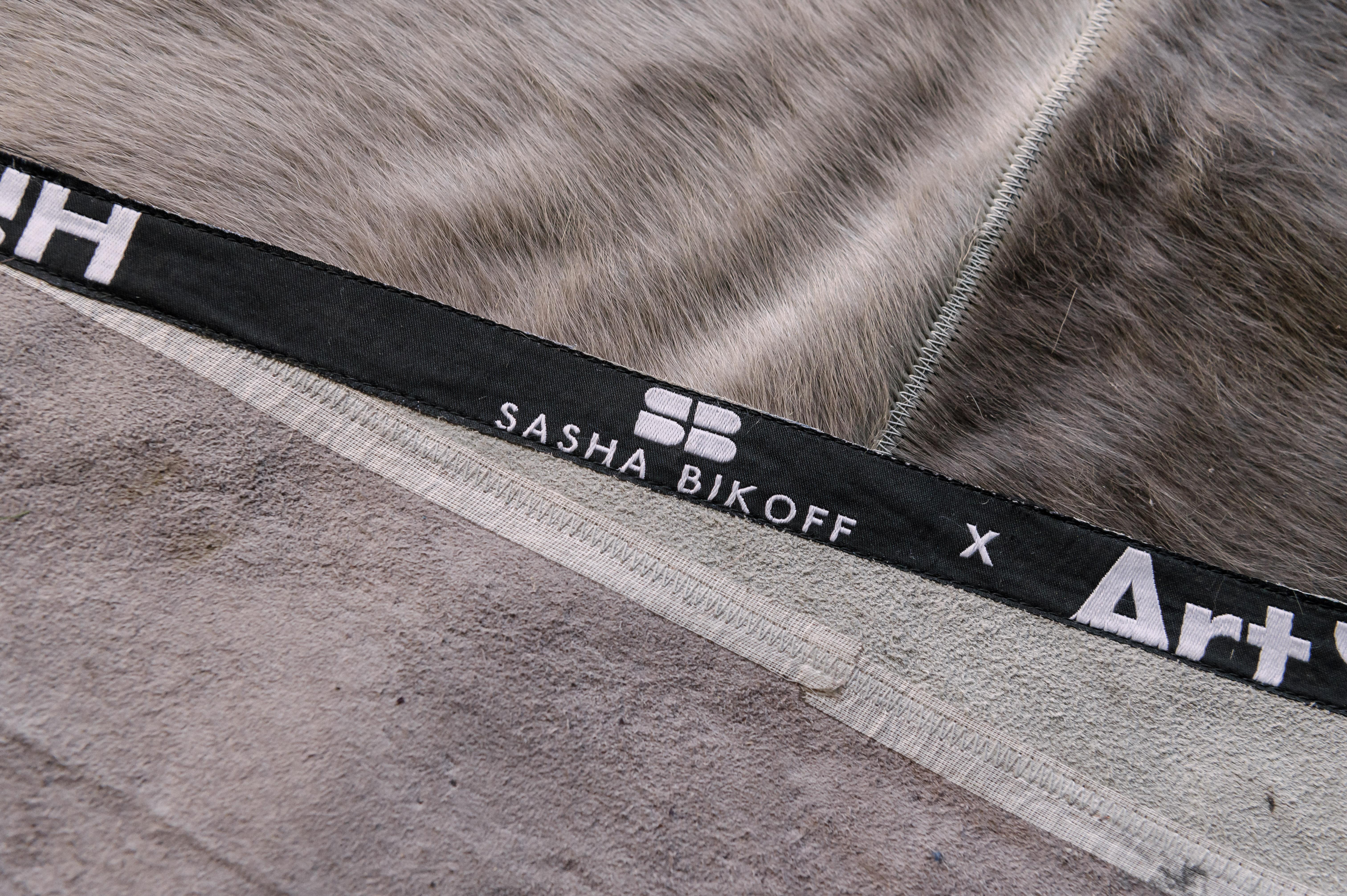 Machine-Made Sasha Bikoff X Art Hide Customizable Cowhide Taupe Pastiche Area Rug For Sale