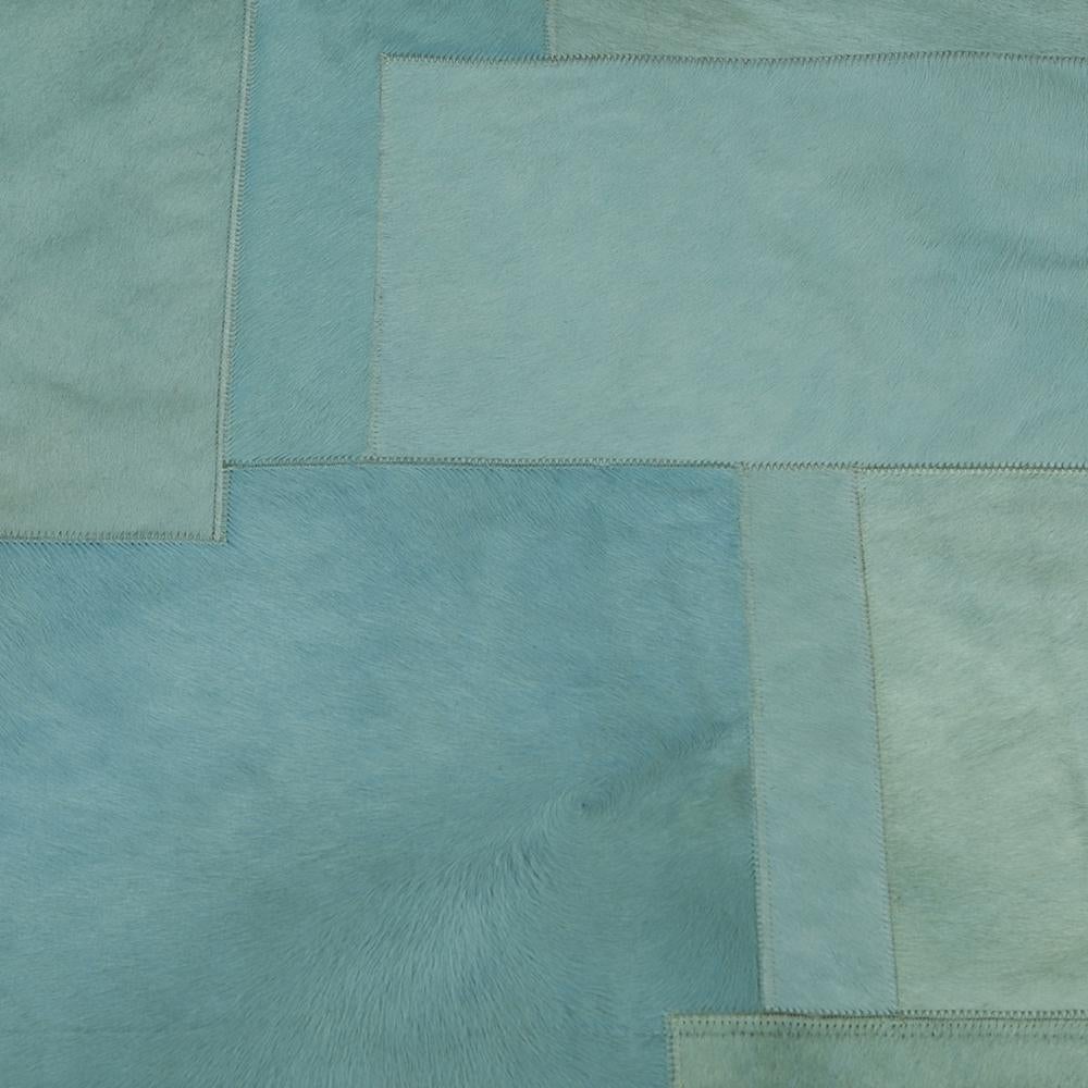 Fatto a macchina Sasha Bikoff X Art Hide Tappeto rotondo personalizzabile Starlight Blue Pastiche XLarge in vendita