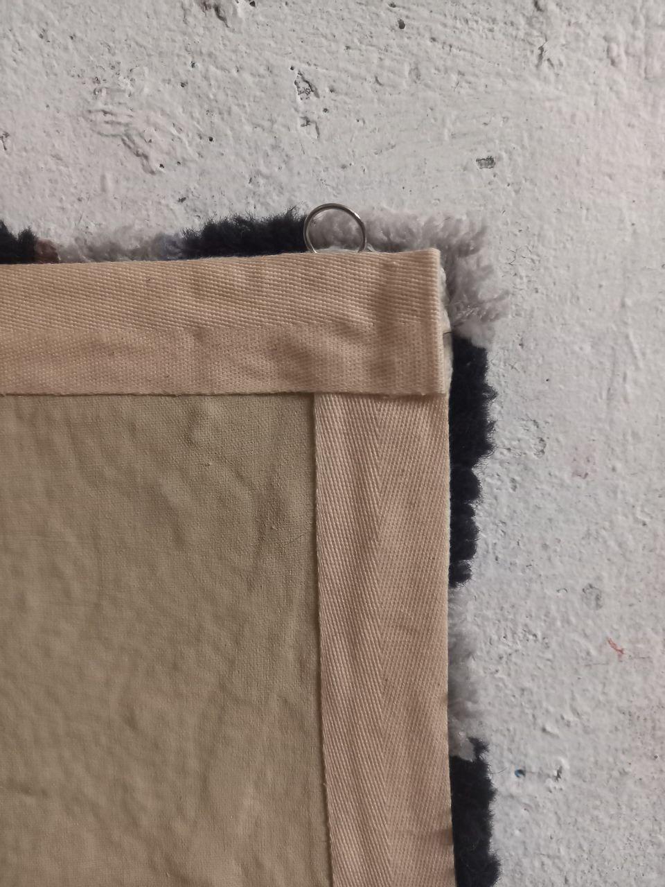 Ctrl/Ar t/Del,
handmade carpet 80/65 cm

The rug is designed to be mounted on the wall