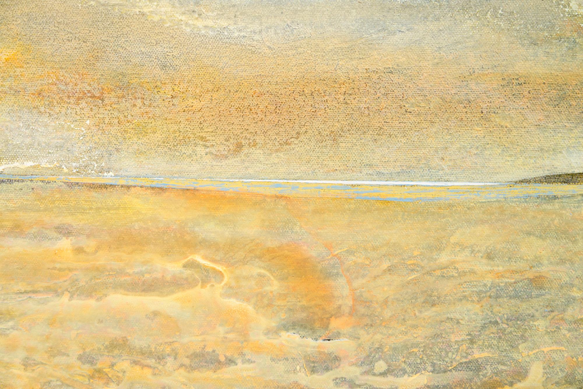 Esta pintura contemporánea de forma abstracta tiene una paleta de colores dorados.

En este atractivo cuadro abstracto de Sasha Rogers, el cielo parece casi dorado, como si el aire estuviera lleno de nubes de arena arremolinadas. Las pinceladas