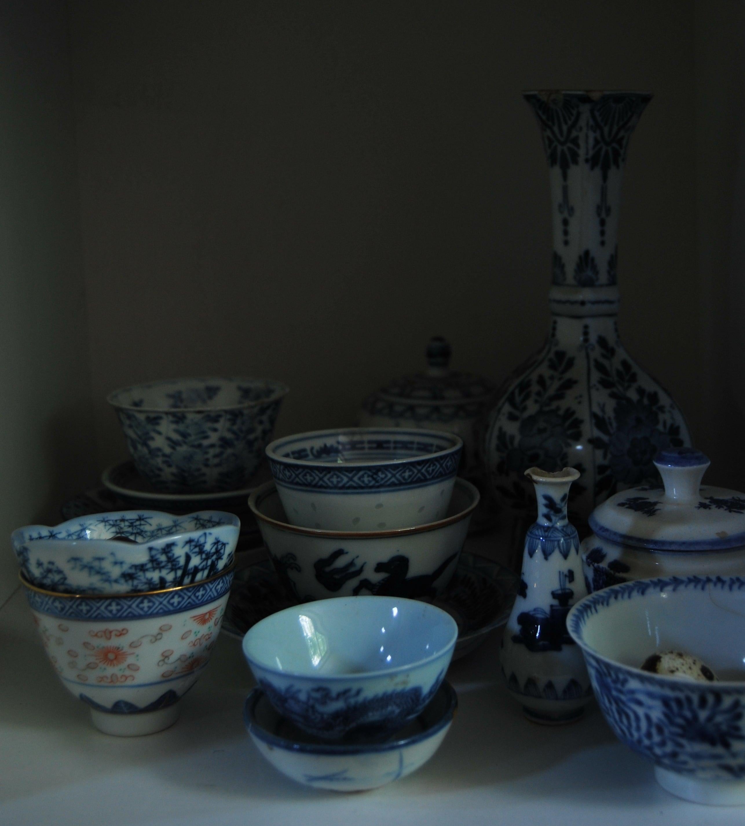''Porcelain with Blossom, Dark'', Dutch Contemporary Still-Life with Porcelain  7