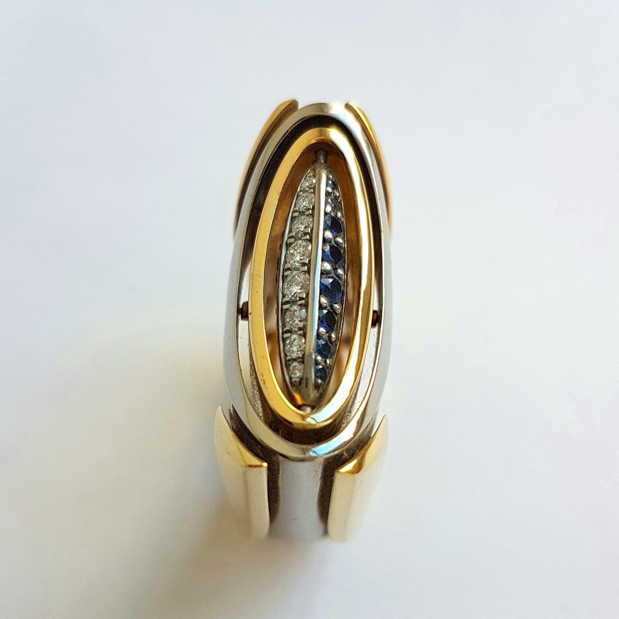 Women's or Men's Sasonko Diamond Sapphire 18 Karat Yellow Gold Ring For Sale