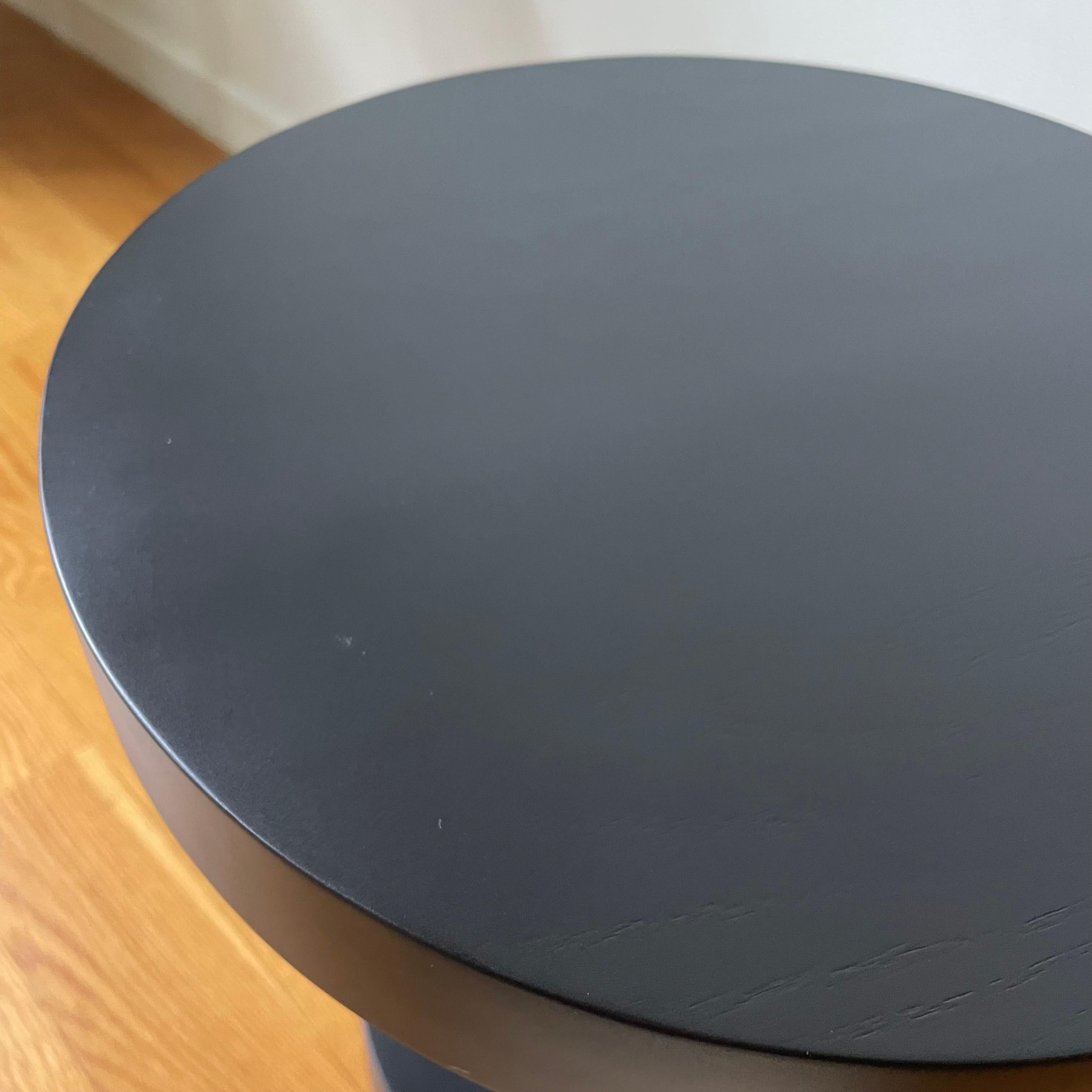 Moderne Sass Side Table from Souda, Short, Black, Wood, Floor Model, In Stock en vente