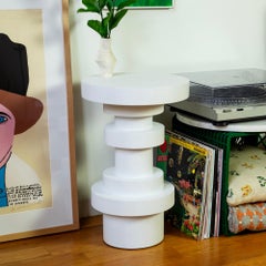 Sass Beistelltische von Souda, Paar, Weiß, Wood End Tables, auf Bestellung gefertigt