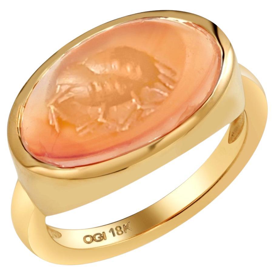 Cabochon Sassanian 7th century CE Orange Red Carnelian Seal Set 18 Karat Yellow Gold Ring For Sale
