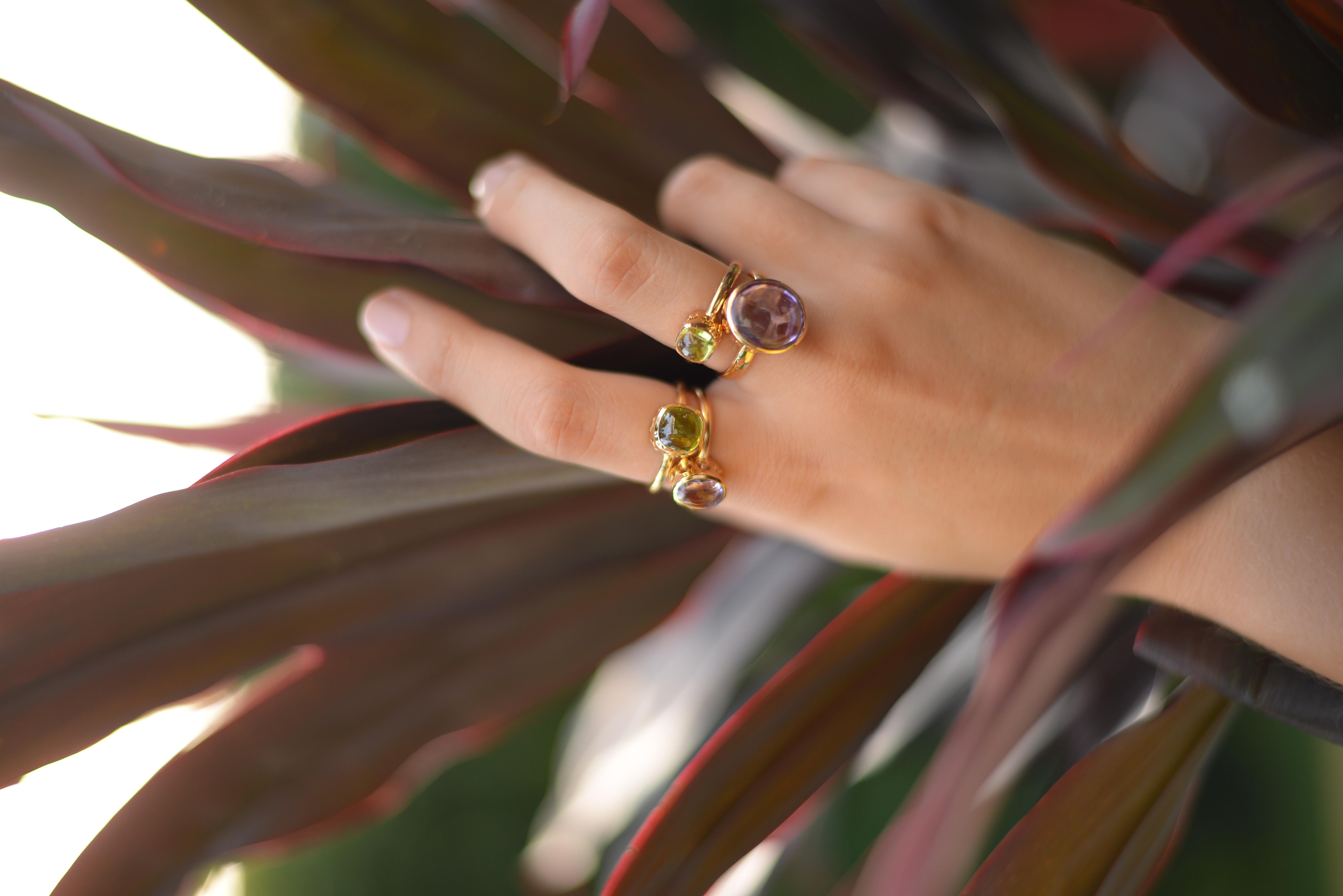 For Sale:  Sassi Fine Jewellery, Secret of Berenice, Amethyst Large Stack Yellow Gold Ring 13