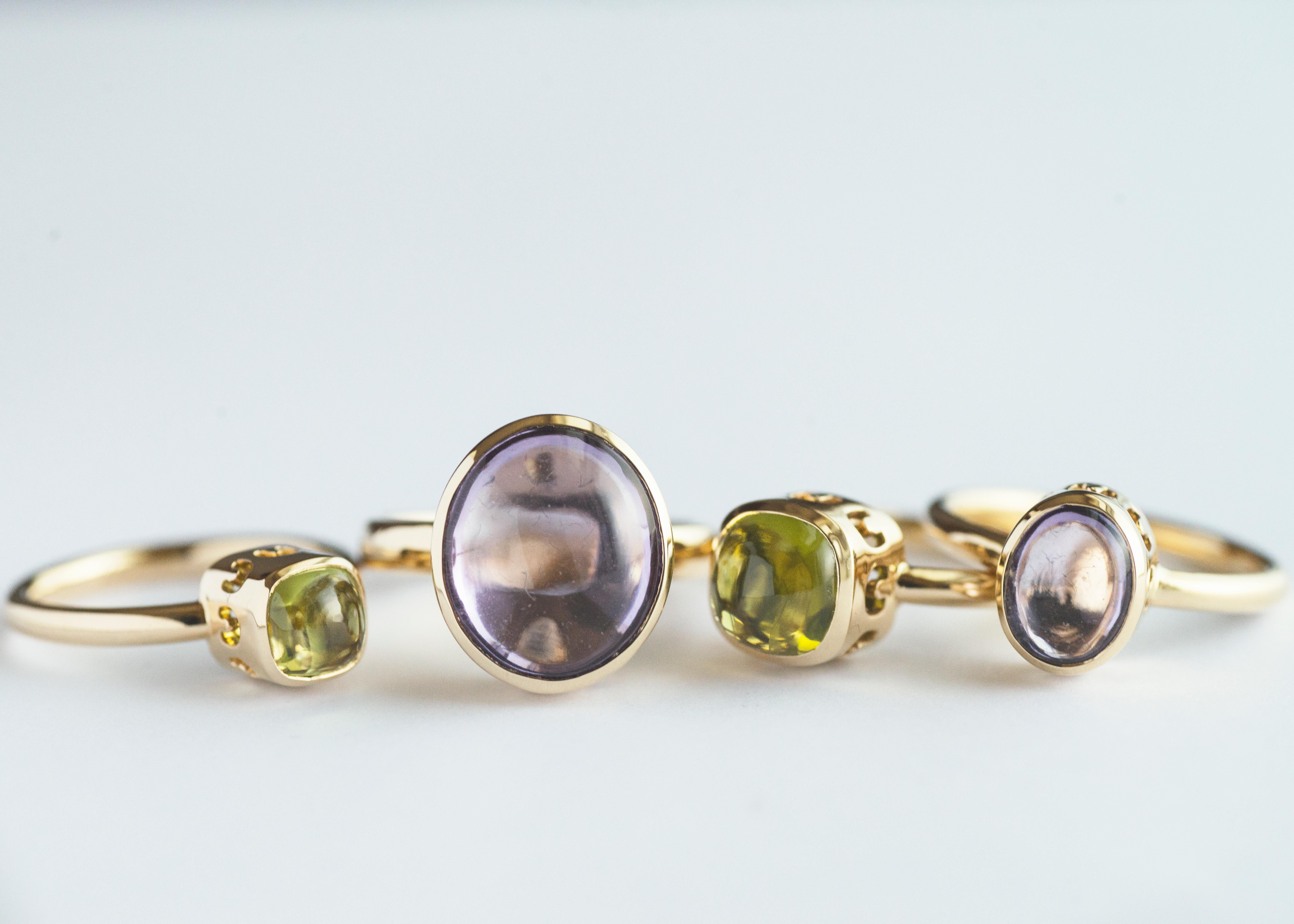 For Sale:  Sassi Fine Jewellery, Secret of Berenice, Amethyst Large Stack Yellow Gold Ring 4