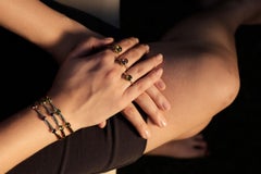 Sassi Fine Jewellery, Secret of Berenice, Peridot Small Stack Yellow Gold Ring