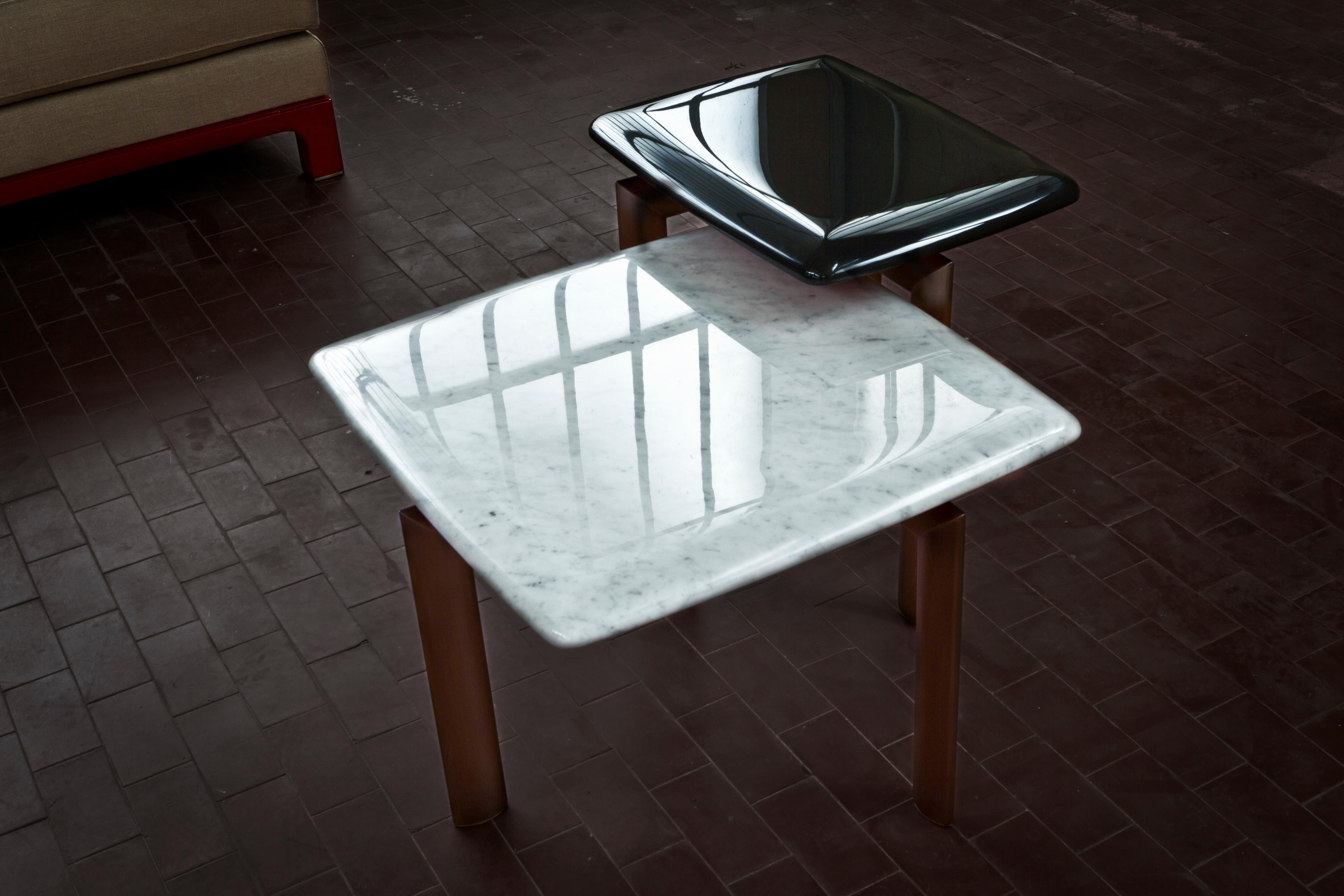Veneer Sasso 36 Arabescato White Marble And Gold Chrome Metal Side Table by Casa Casati For Sale