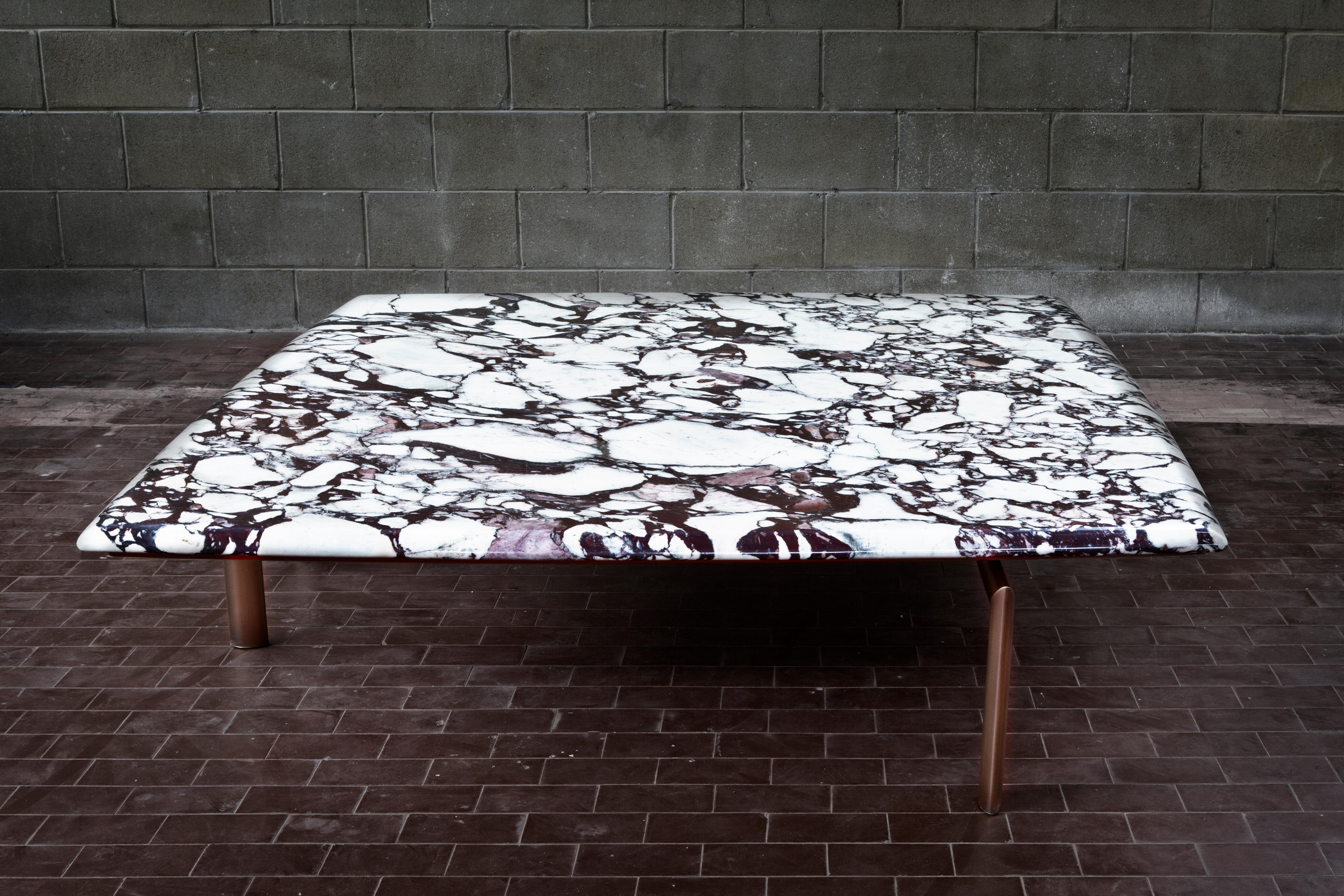 Contemporary Sasso Coffee Table in Glossy Breccia Medicea Marble For Sale