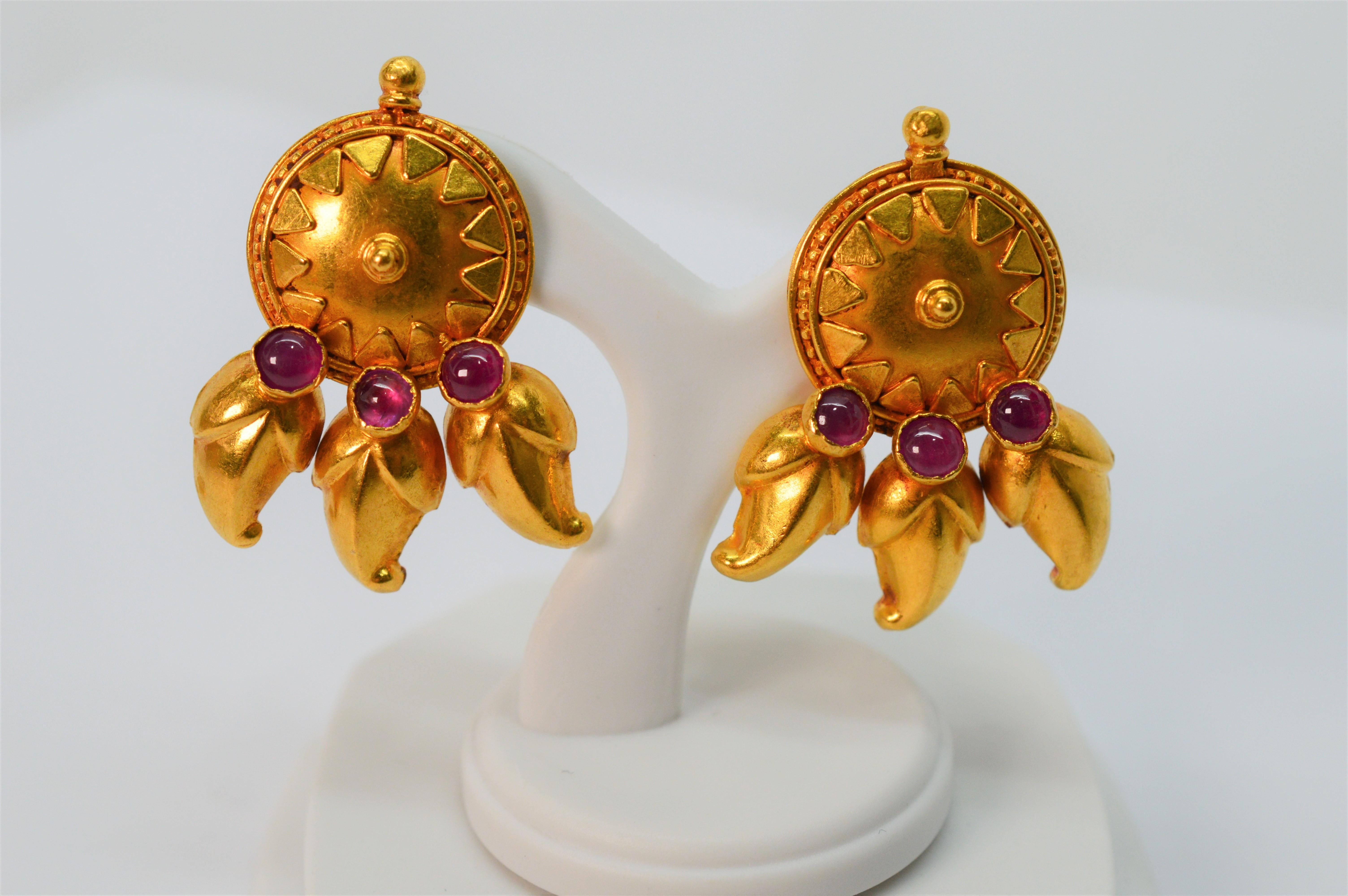 Satin 22 Karat Yellow Gold Medallion Stud Earrings w Ruby Cabochon Accents For Sale 1