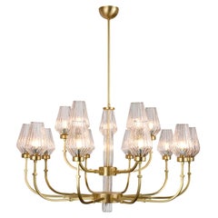 Lampadario in ottone satinato