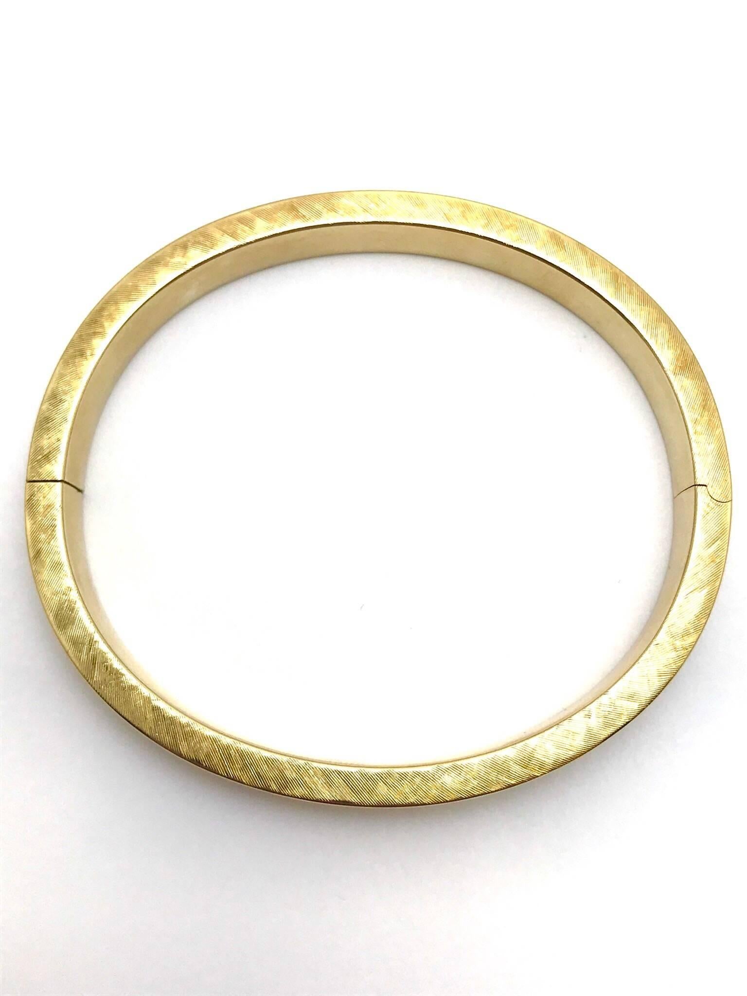 gold bangle bracelet with clasp