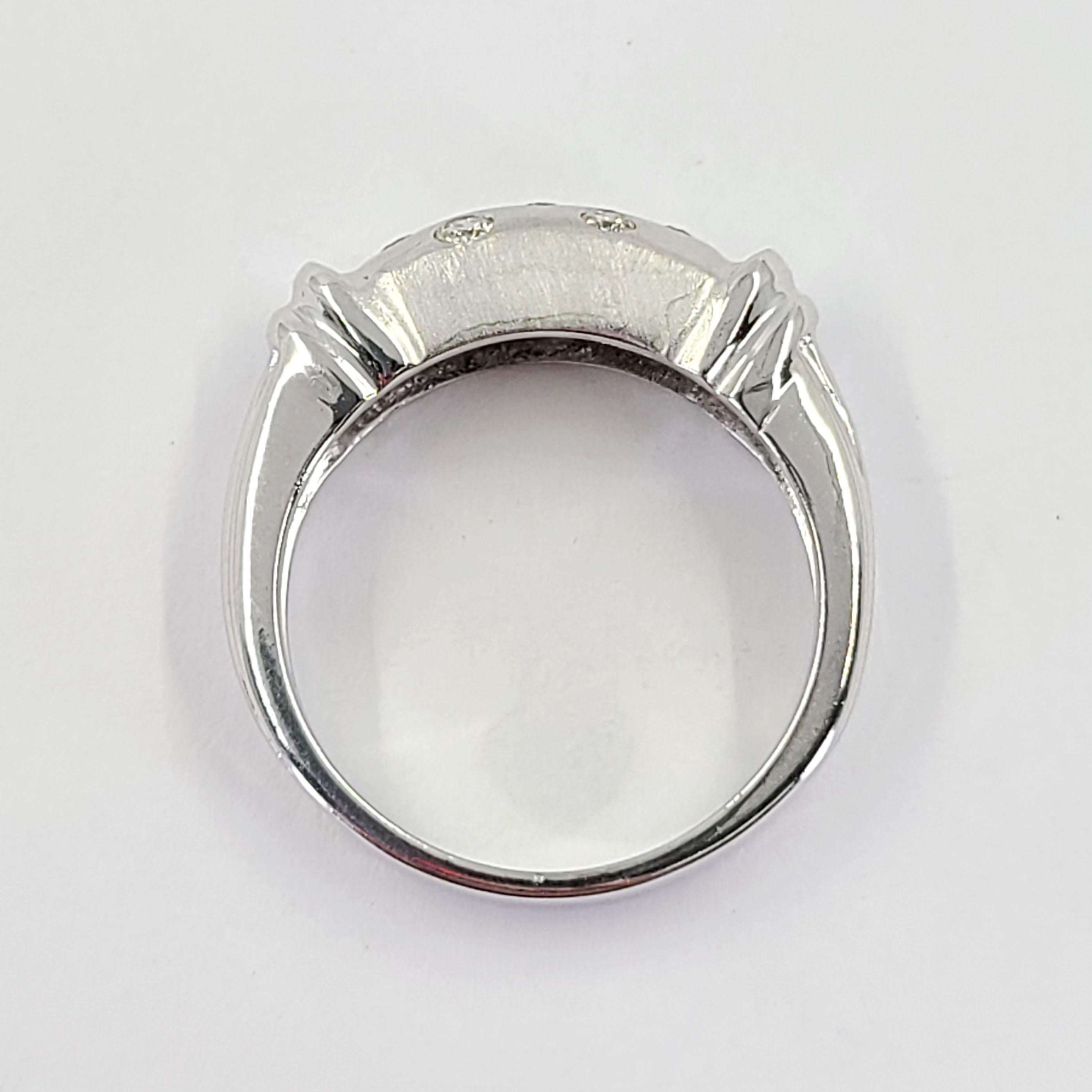 Satin Finish White Gold Diamond Band In Good Condition For Sale In Coral Gables, FL