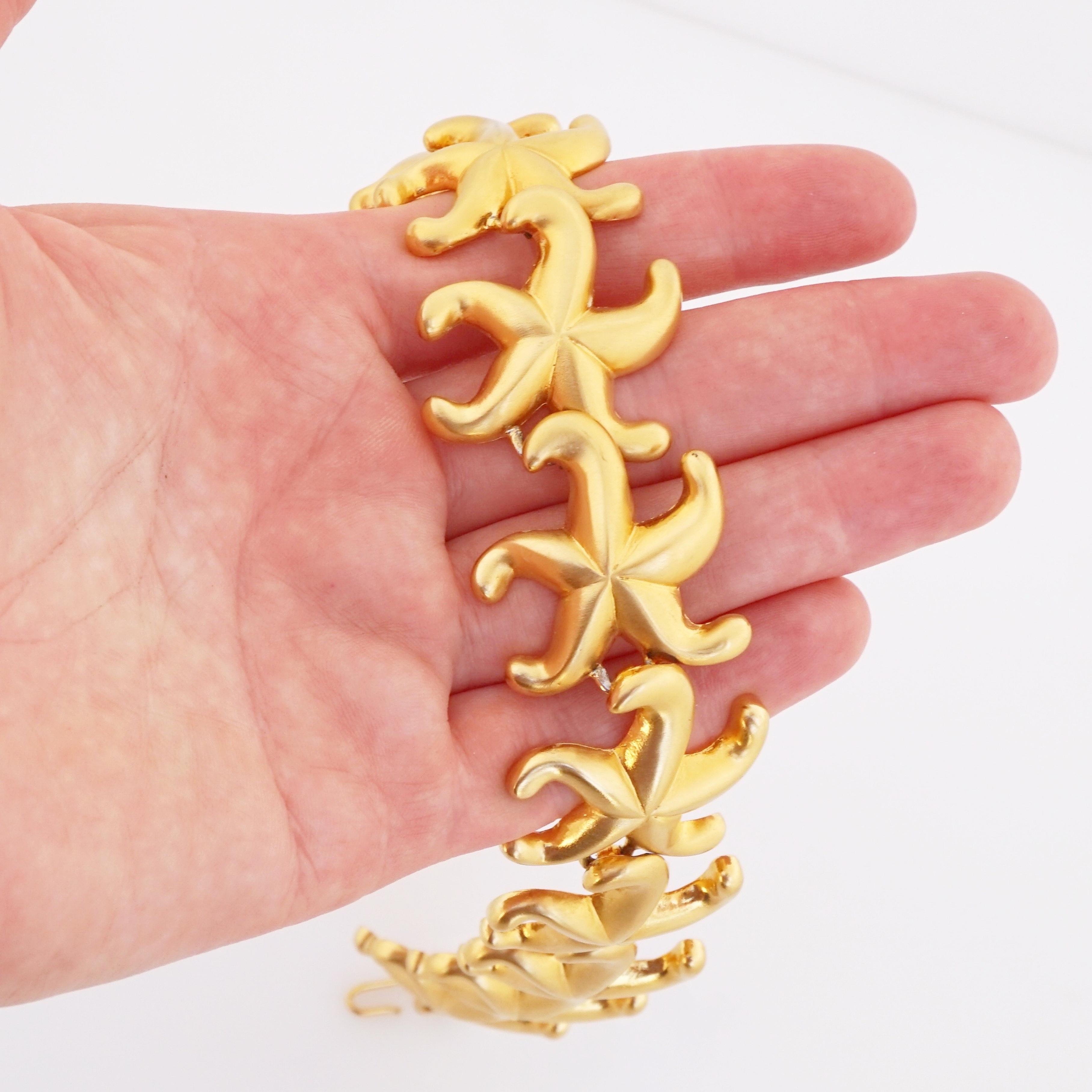 Women's Satin Gilt Starfish Link Choker Necklace By Les Bernard, 1980s For Sale