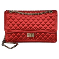 Satin Ruby Chanel bag Collection Paris-Shangai Métiers d'Arts 2010