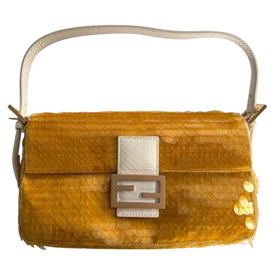 Satin Sequin Paillettes Python Plexiglass Baguette 1997 Giallo Avorio