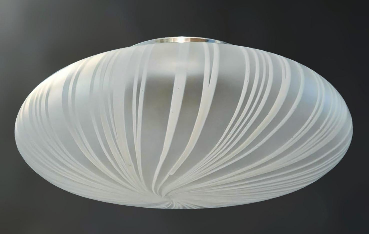 Mid-Century Modern Murano en blanc satiné en vente