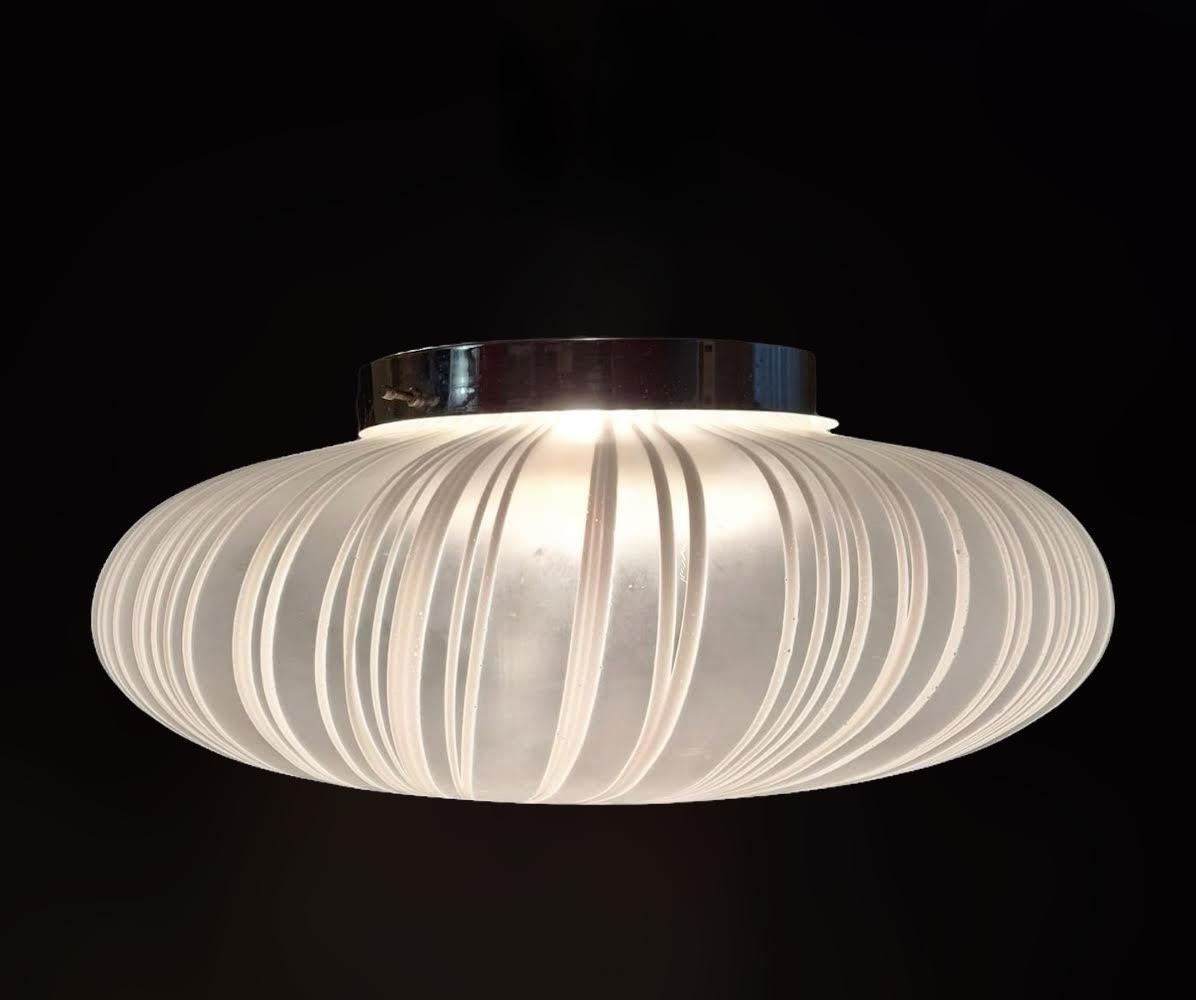 Murano en blanc satiné en vente 2
