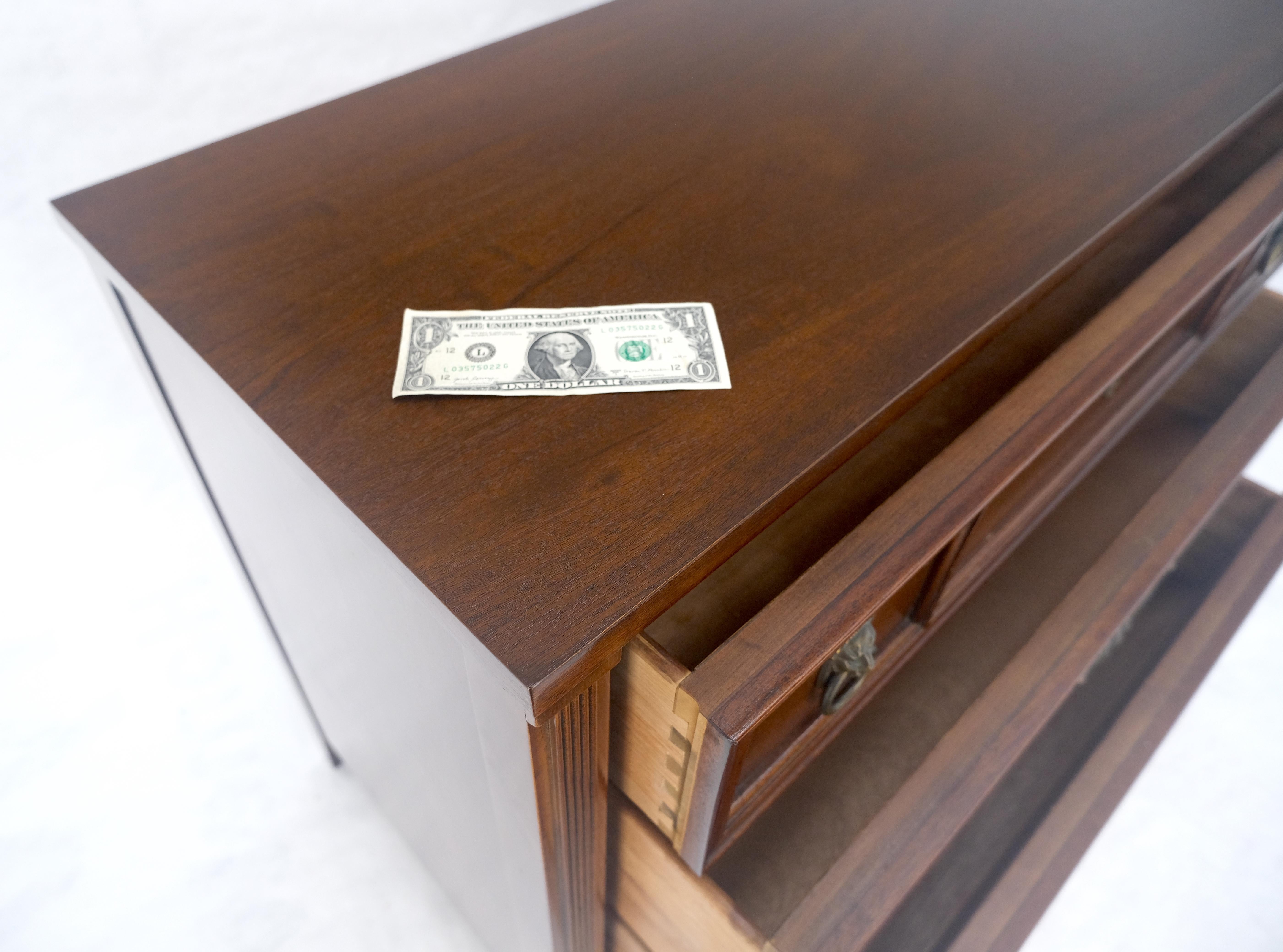 Cassettone a 3 cassetti in raso di Century Furniture MINT! in vendita 4