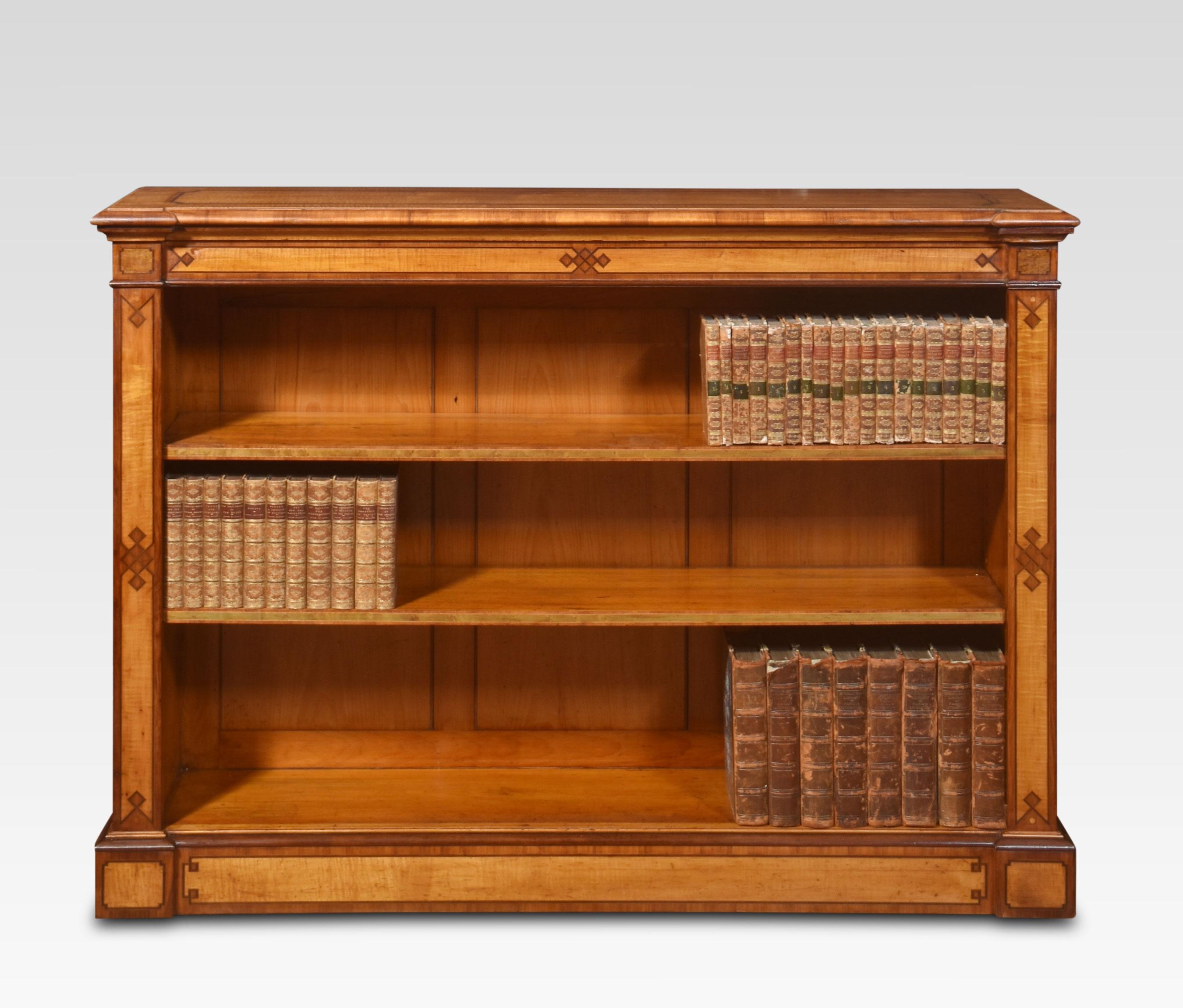 Satinwood open bookcase By C Hindley and Sons In Good Condition In Cheshire, GB