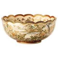 Antique Satsuma ceramic lobed bowl, signed Juzan under the base