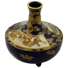 Satsuma Earthenware Vase, by Kinkozan