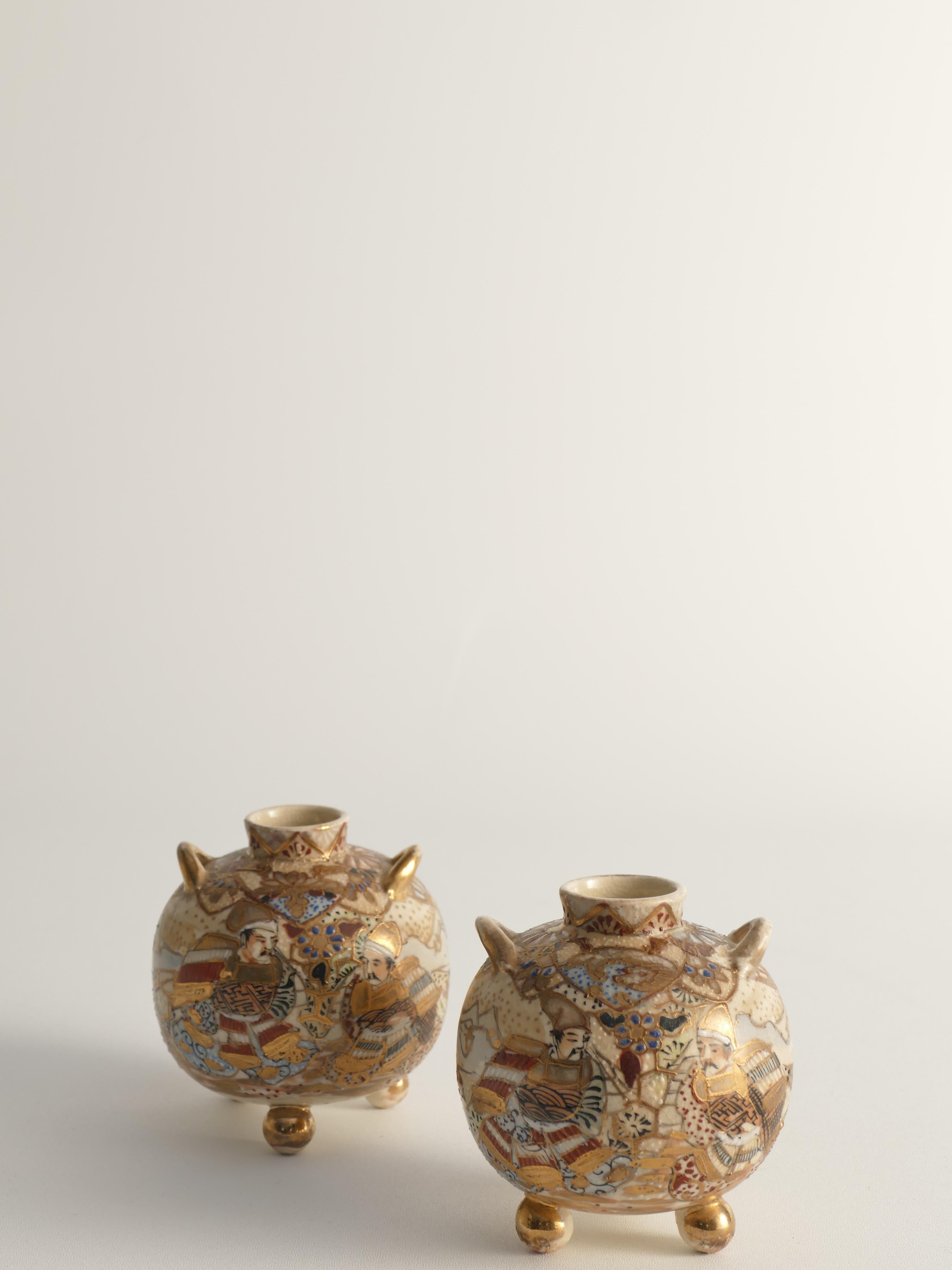 Vasi in terracotta Satsuma, dipinti a mano in policromia, Giappone, set di 2 in vendita 10