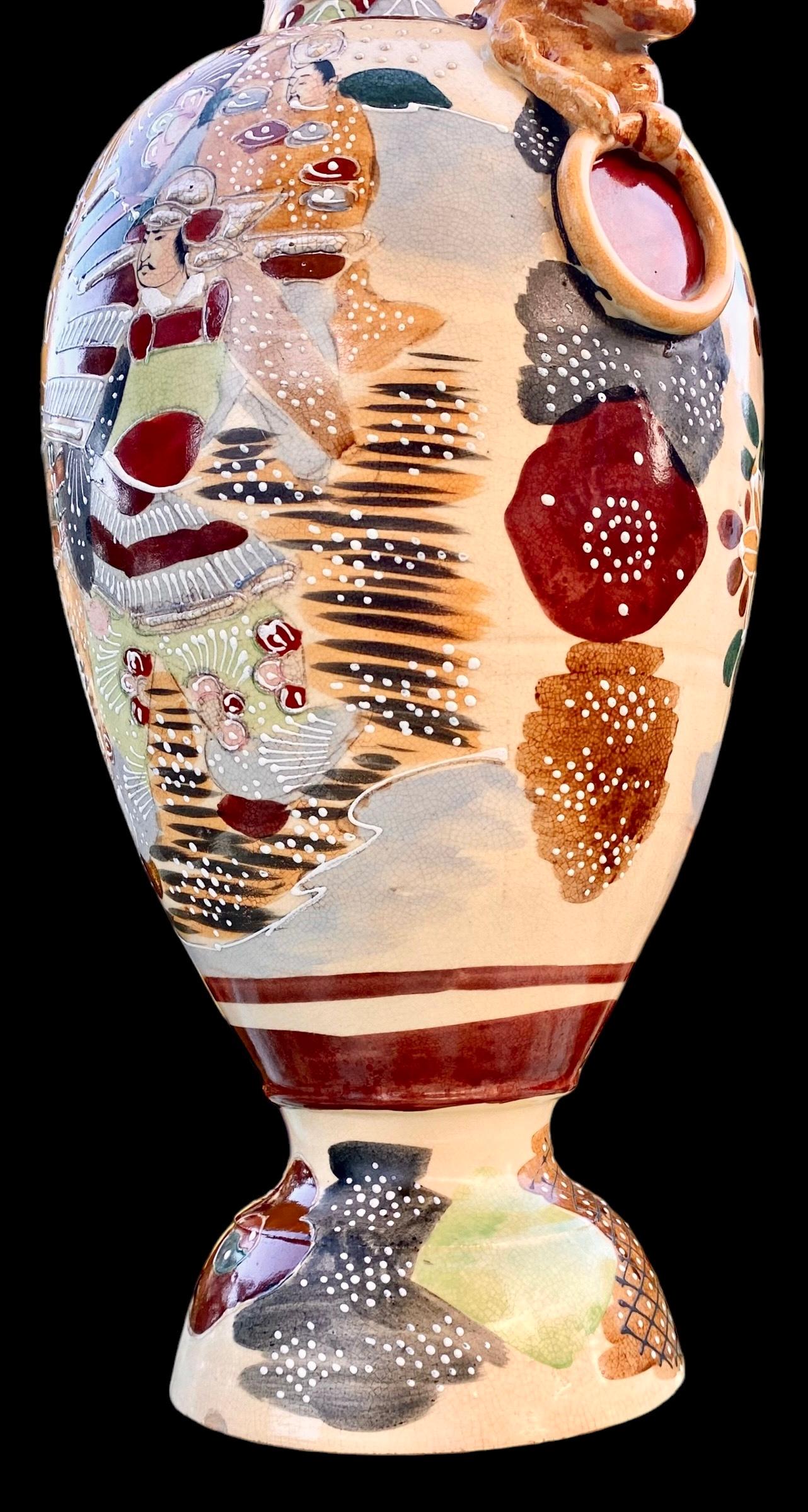 Satsuma Polychrome Painted Vase, Taisho Period (1912- 1926) 3