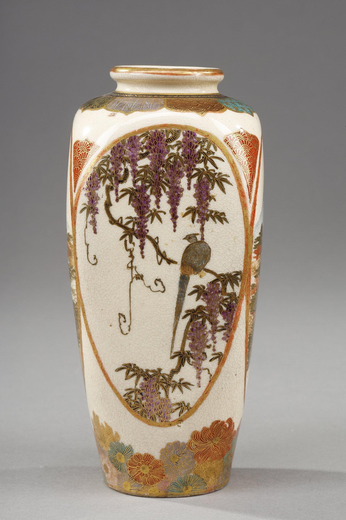 Porcelain Satsuma porcelain vase from the Meiji period, Japan For Sale