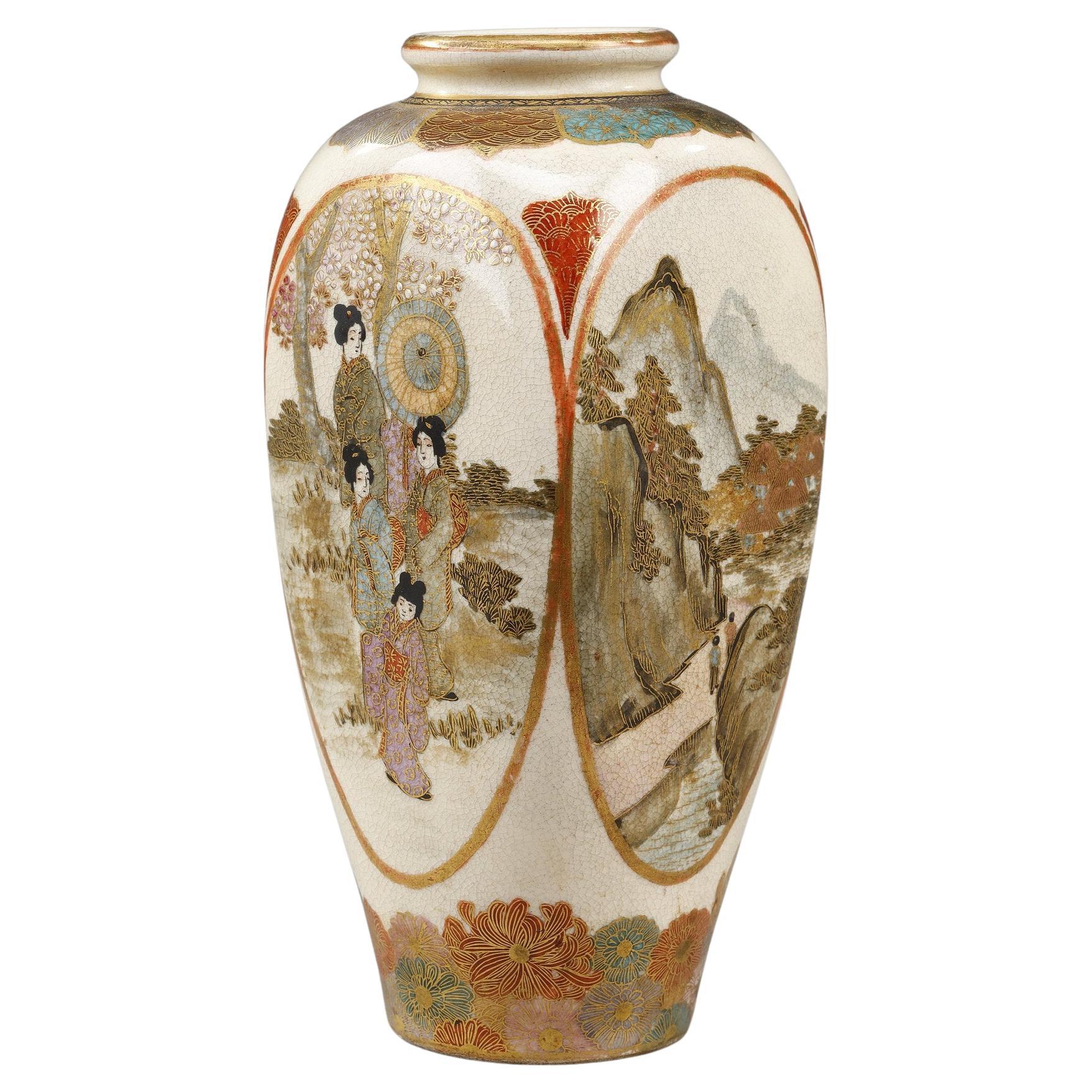 Satsuma-Porzellanvase aus der Meiji-Periode, Japan
