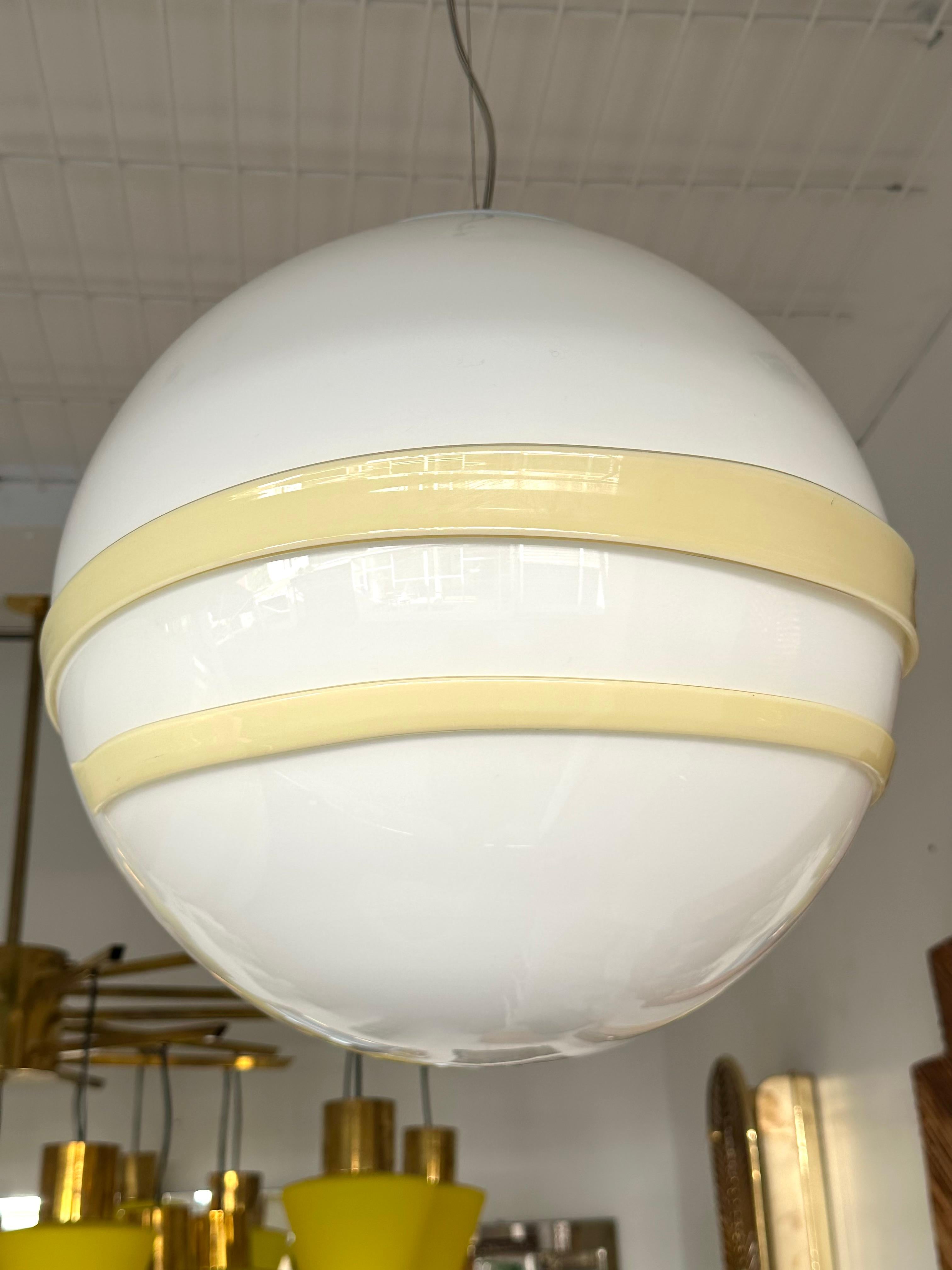 Saturn Ball Murano Glas Pendelleuchte von Murano Due, Italien, 1990er Jahre im Zustand „Gut“ im Angebot in SAINT-OUEN, FR