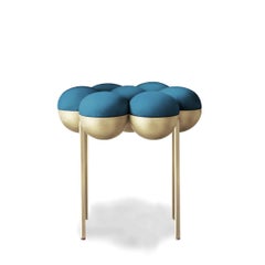 Saturn Pouffe klein, Gestell aus gebürstetem Messing und Wolle in Petrolblau von Lara Bohinc