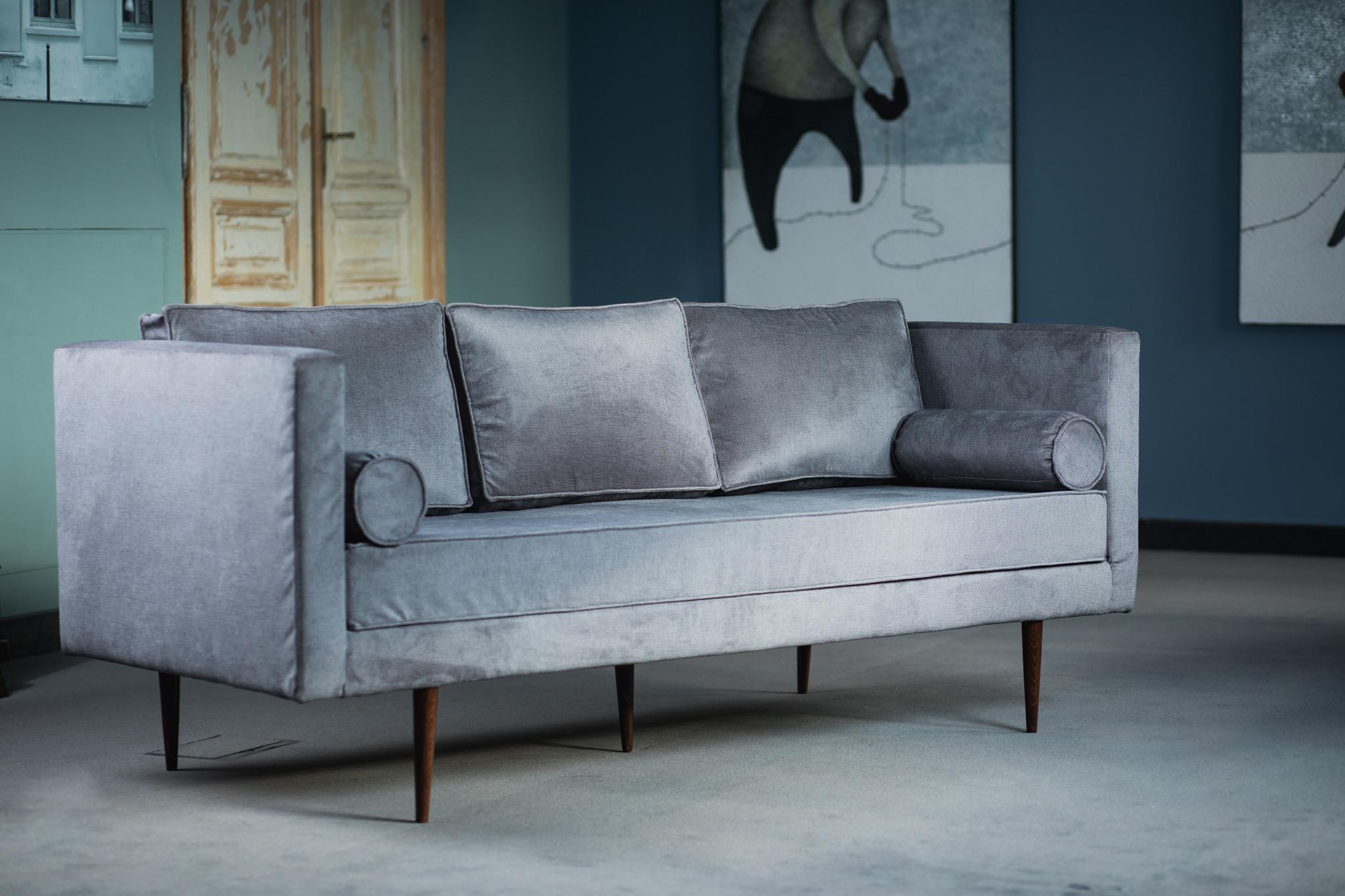 Contemporary Saturn Sofa from Europe For Sale