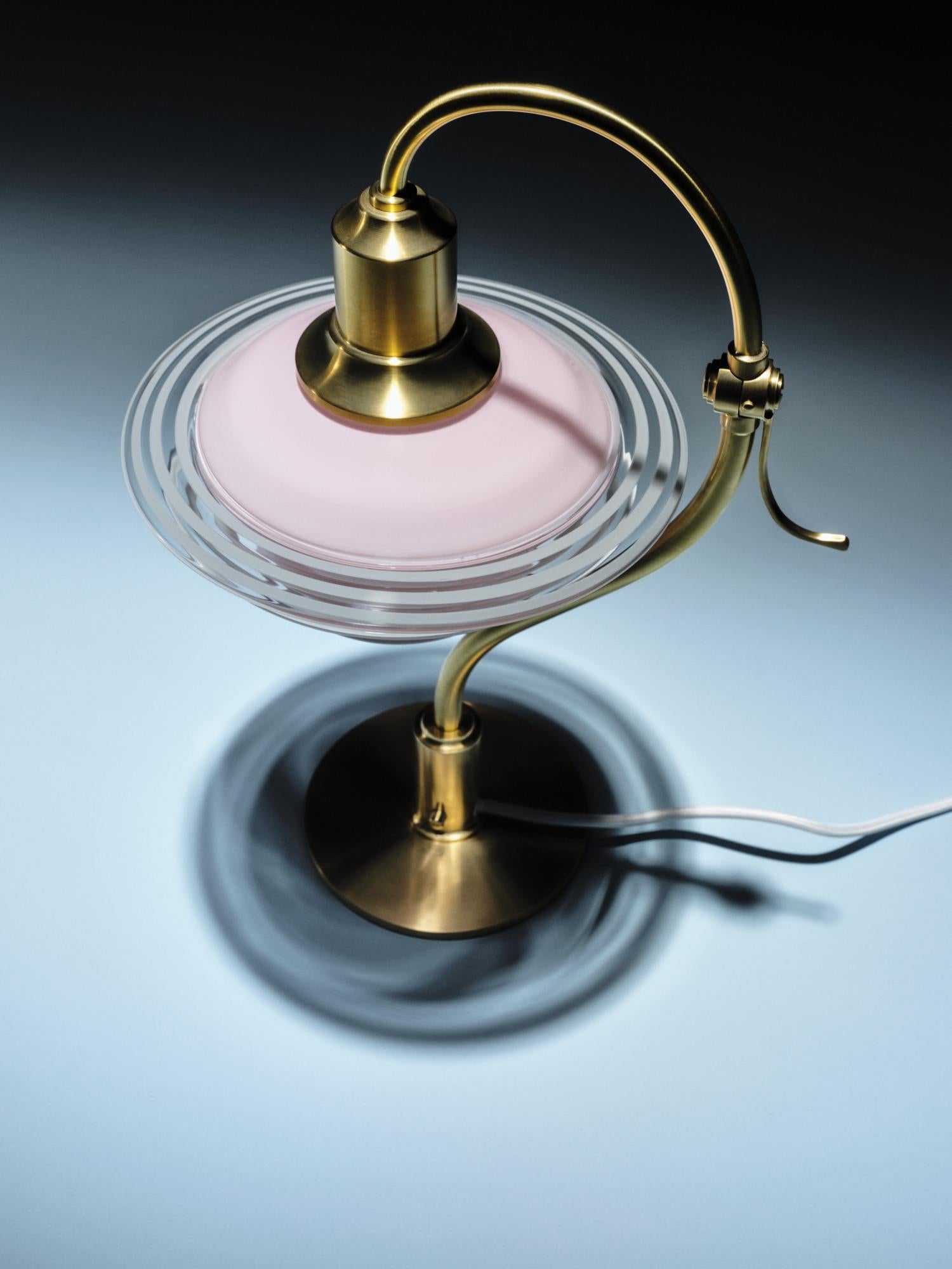 Saturn was designed by New York based glassblowing duo Home in Heven for Louis Poulsen and exhibited at 3daysofdesign 2023 in Copenhagen, Denmark. 

