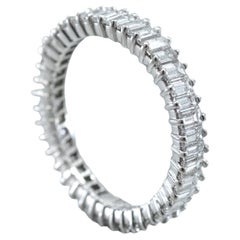 Saturn Saturn-Draht-Eternity-Ring mit Diamanten im Baguetteschliff, 2,10 Karat und Platin