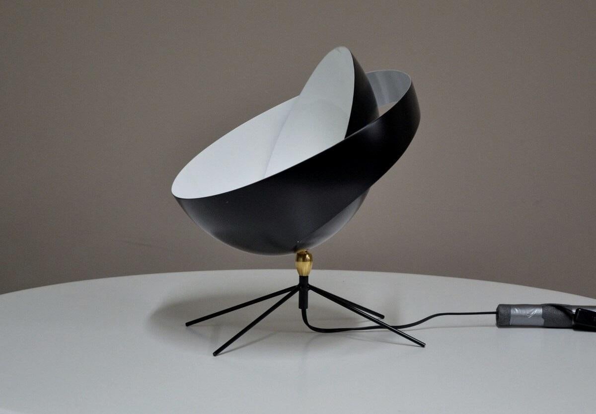 French Serge Mouille - Saturn Desk Lamp in Black -  IN STOCK! For Sale