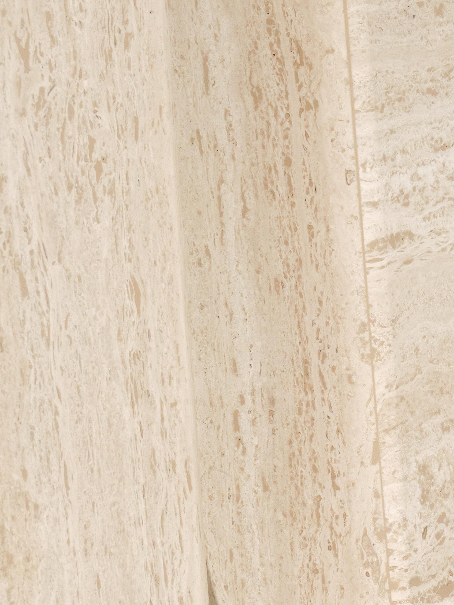 Saturne square coffee table in travertine, 1980s In Good Condition In PARIS, FR