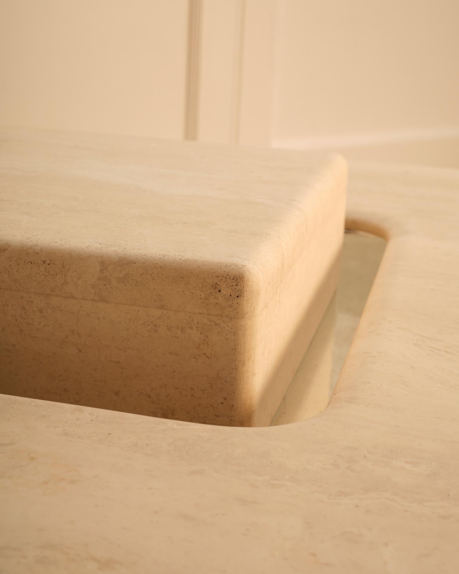 20th Century Saturne travertine coffee table - Berraldacci For Sale