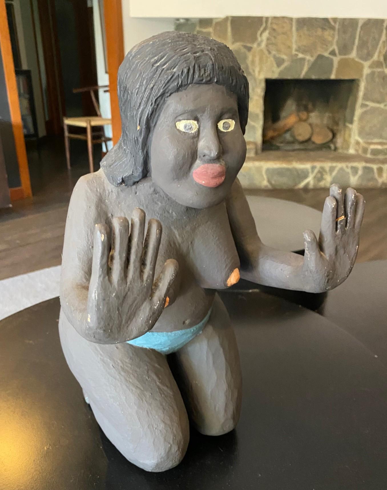 Sculpture d'art populaire cubain signée Saturnino Portuonda Pucho Odio en vente 4