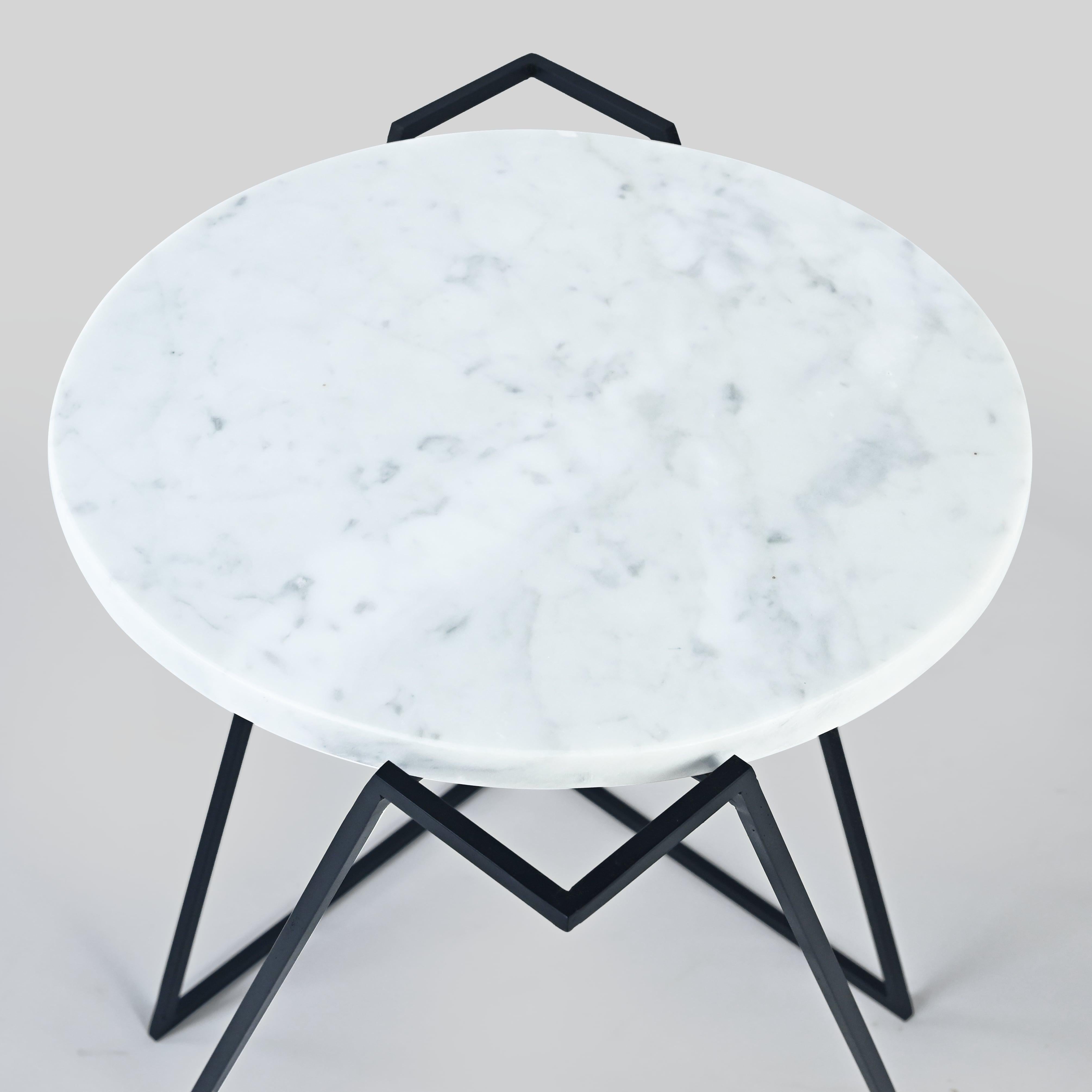 Saturno, Carrara Marble Side Table By DFdesignlab Handmade in Italy In New Condition For Sale In Campobasso, CB