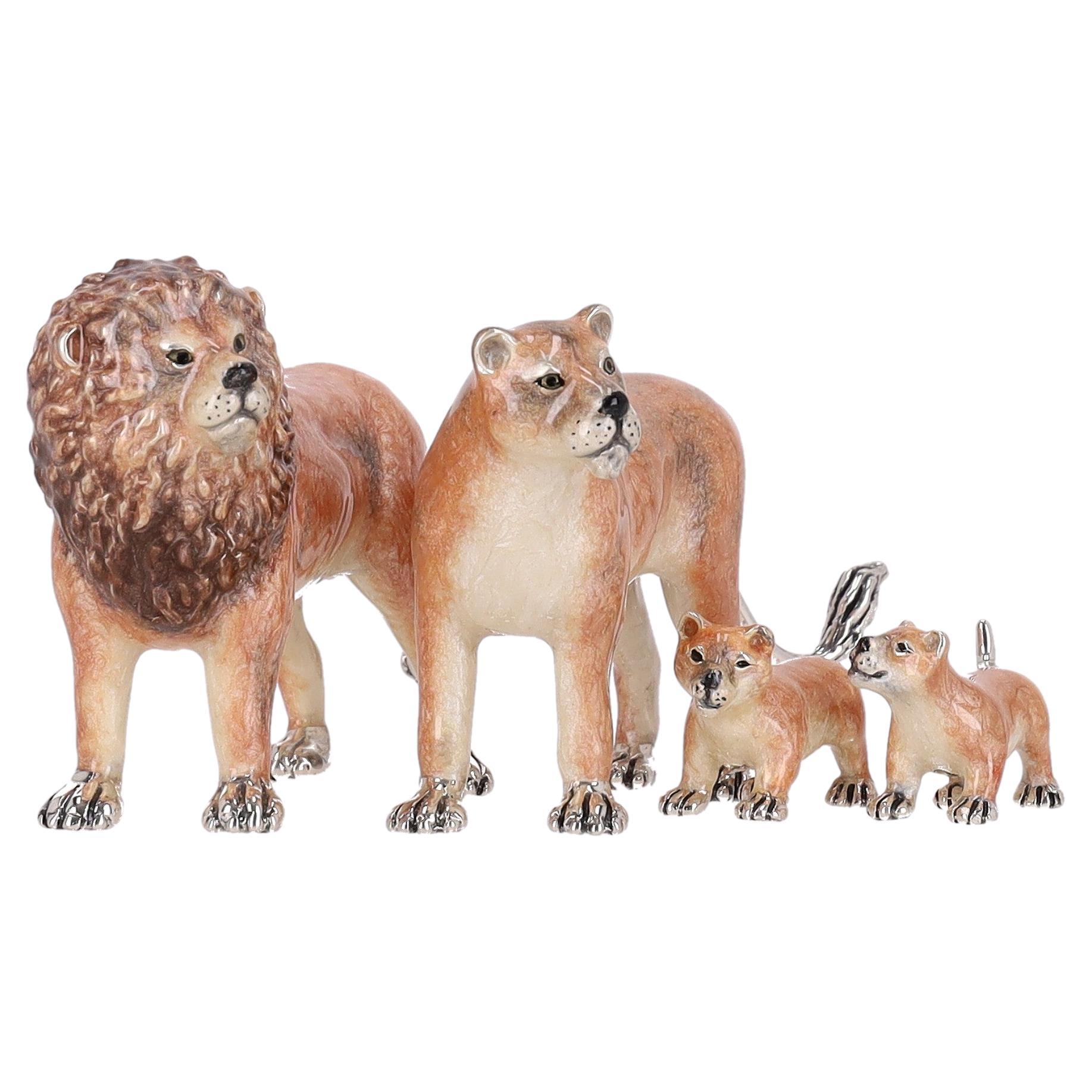Saturno Hand Enamelled 925 Lion Family - Set Of Four Ornaments For Sale