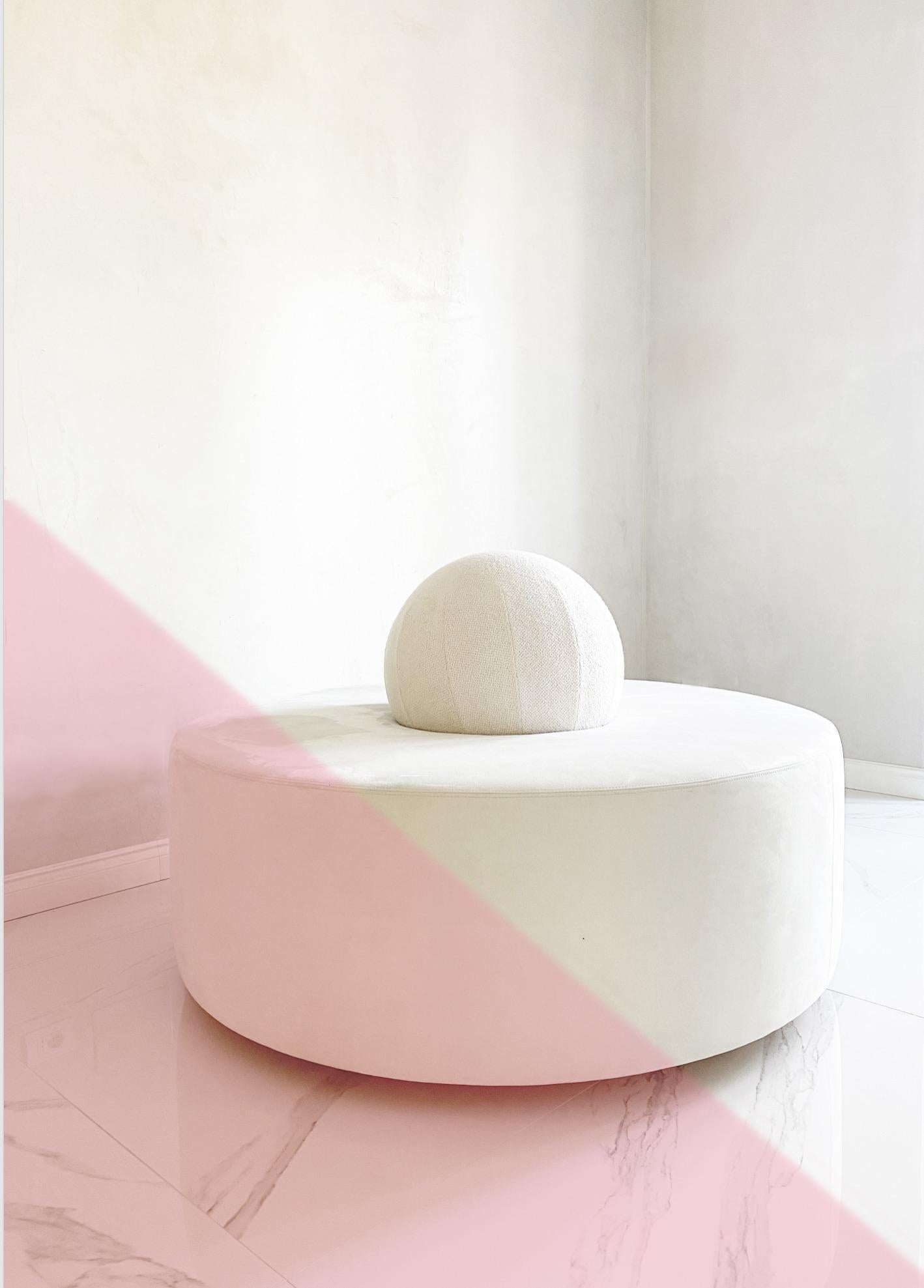 Postmoderne Pouf Saturno de Stefania Loschi en vente