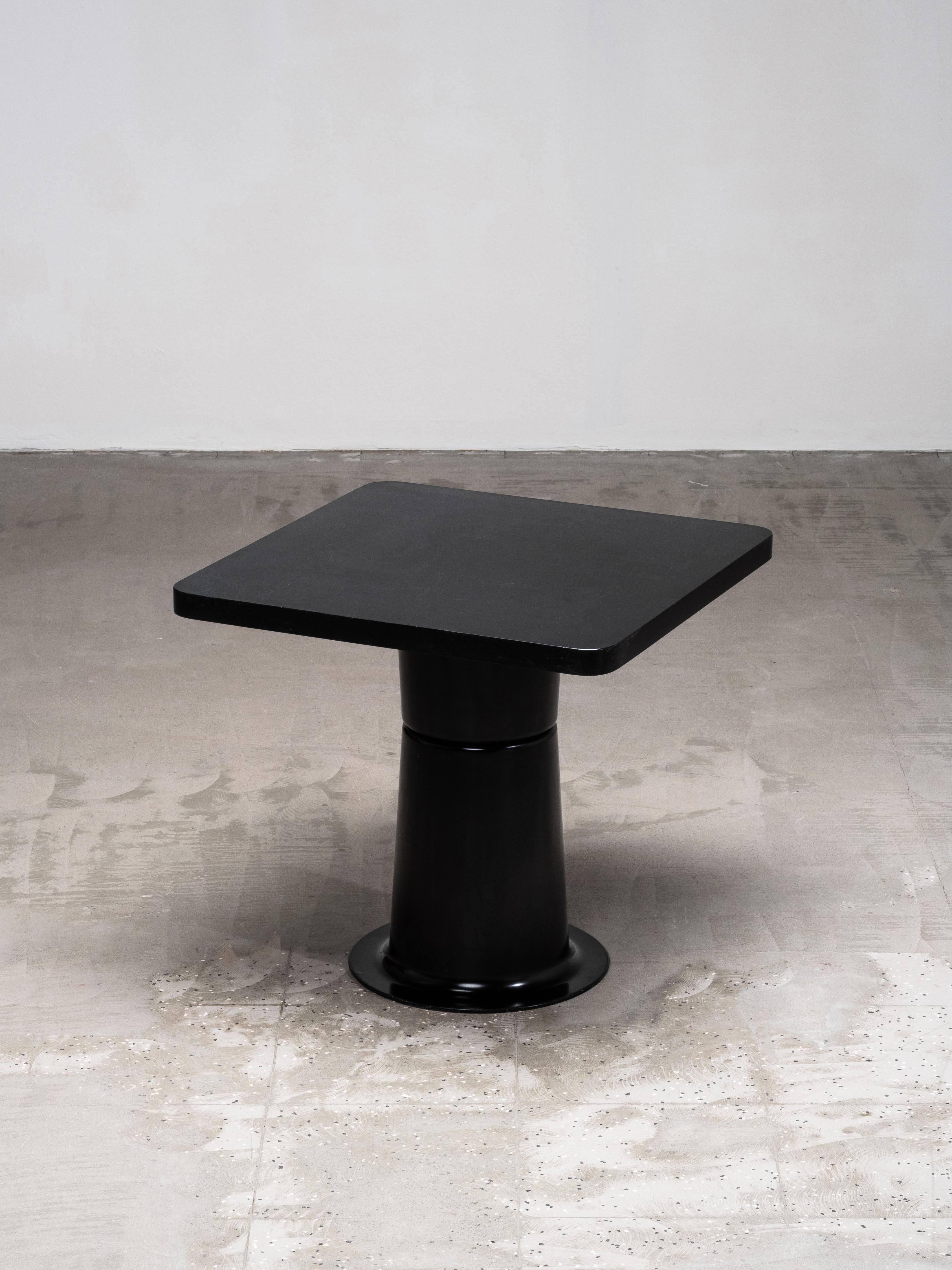 Mid-Century Modern ‘Saturnus’ Black Square Side Table by Yrjö Kukkapuro for Haimi, Finland, 1970s For Sale
