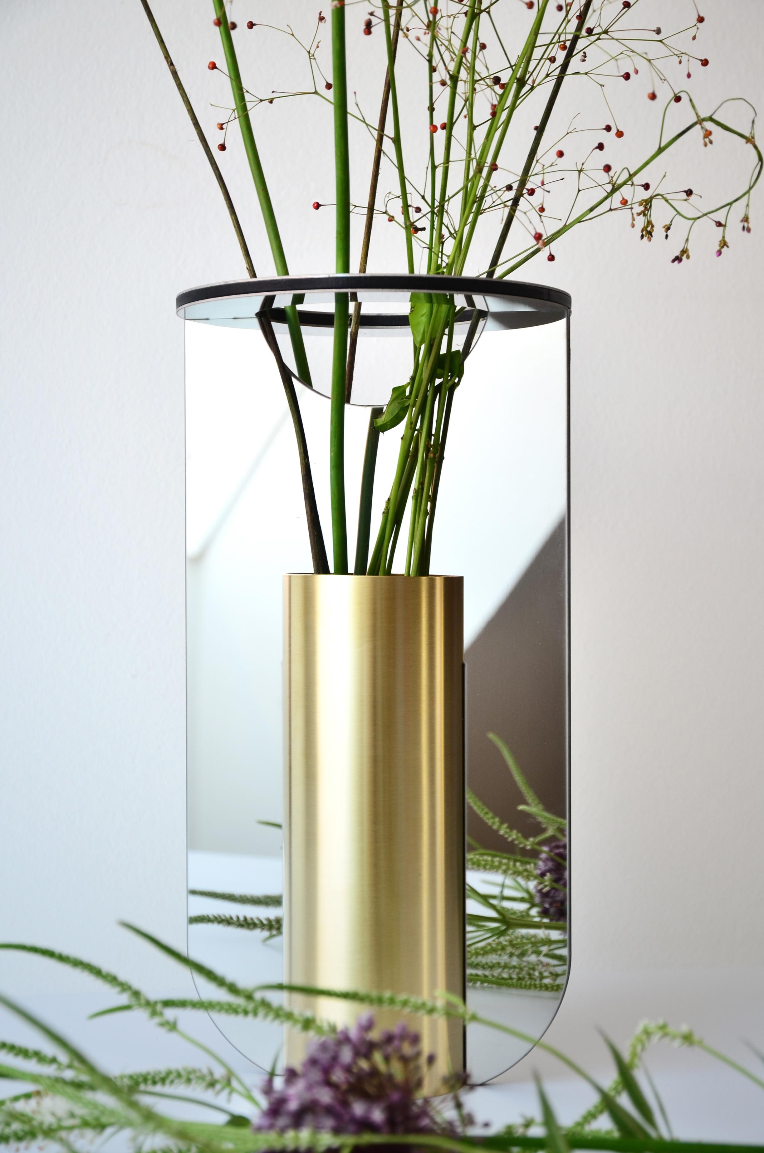 Saturnus Vase Small by Atlasproject In condizioni Nuovo in vendita a Manocalzati, Avellino