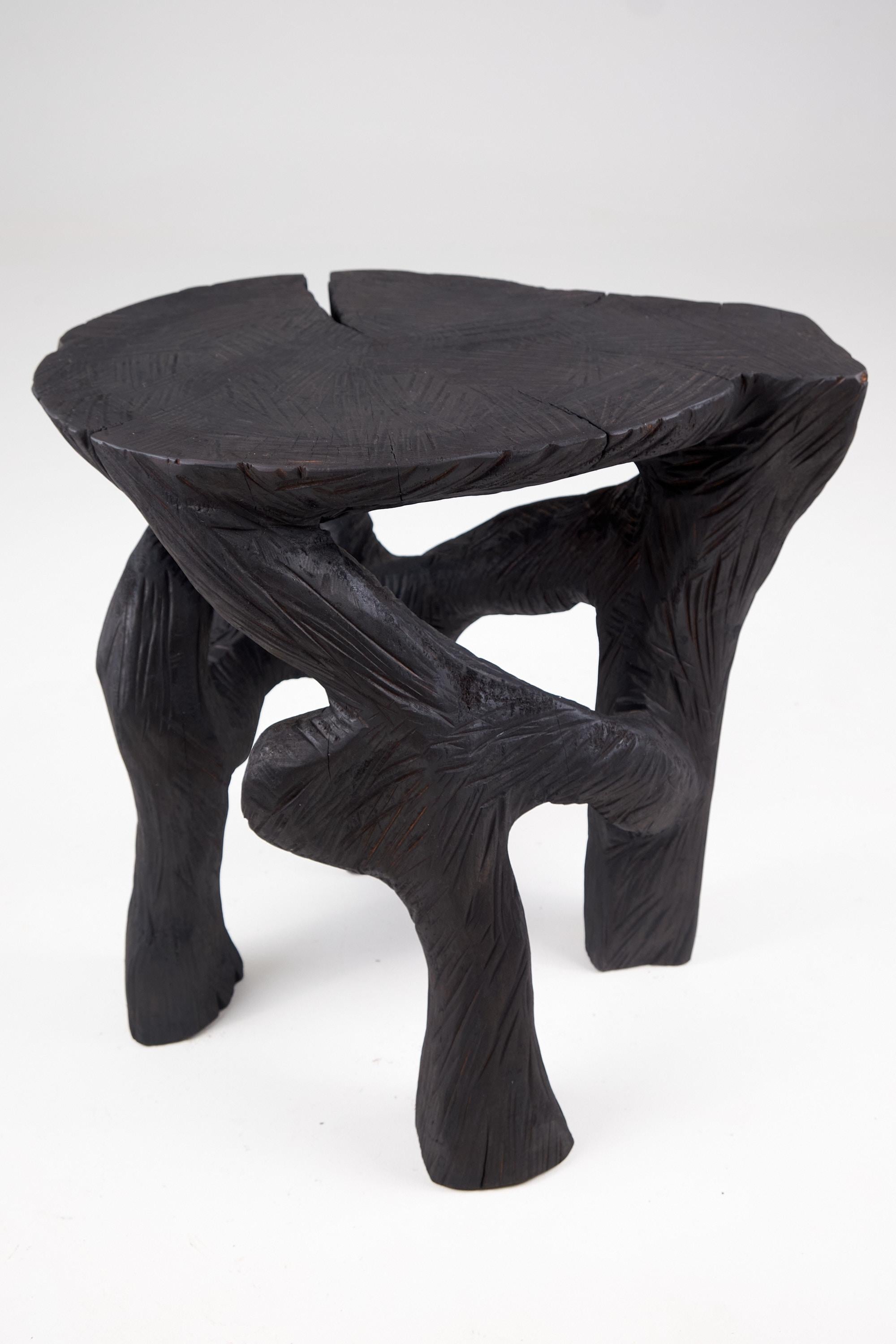 Satyrs, Massivholz-Skulptur, Beistelltisch Original Contemporary Design im Angebot 2