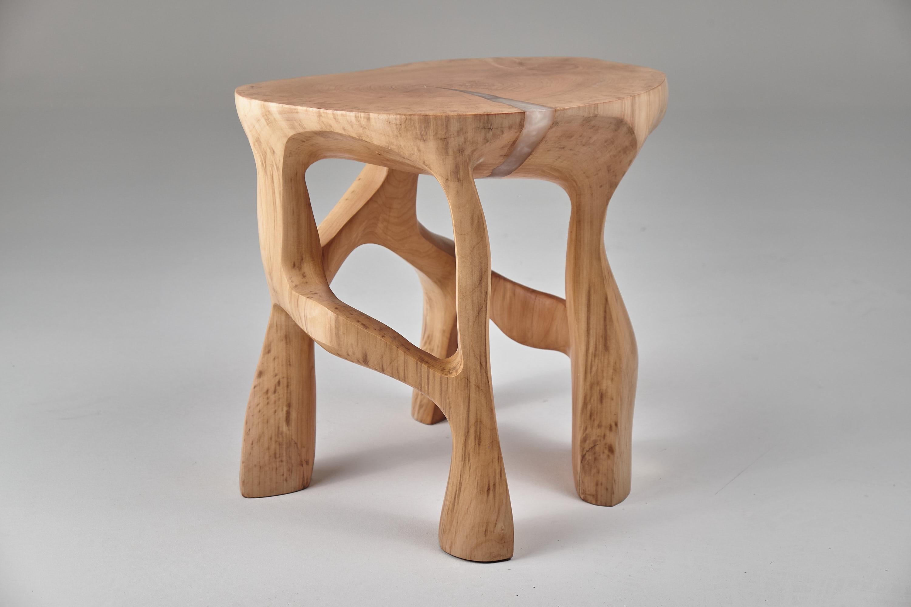Satyres, table d'appoint sculpturale en bois massif, design contemporain original, Lognitur 10
